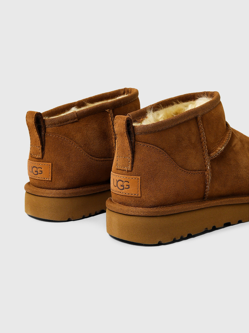 UGG Women's Classic Ultra Mini - Saint Bernard