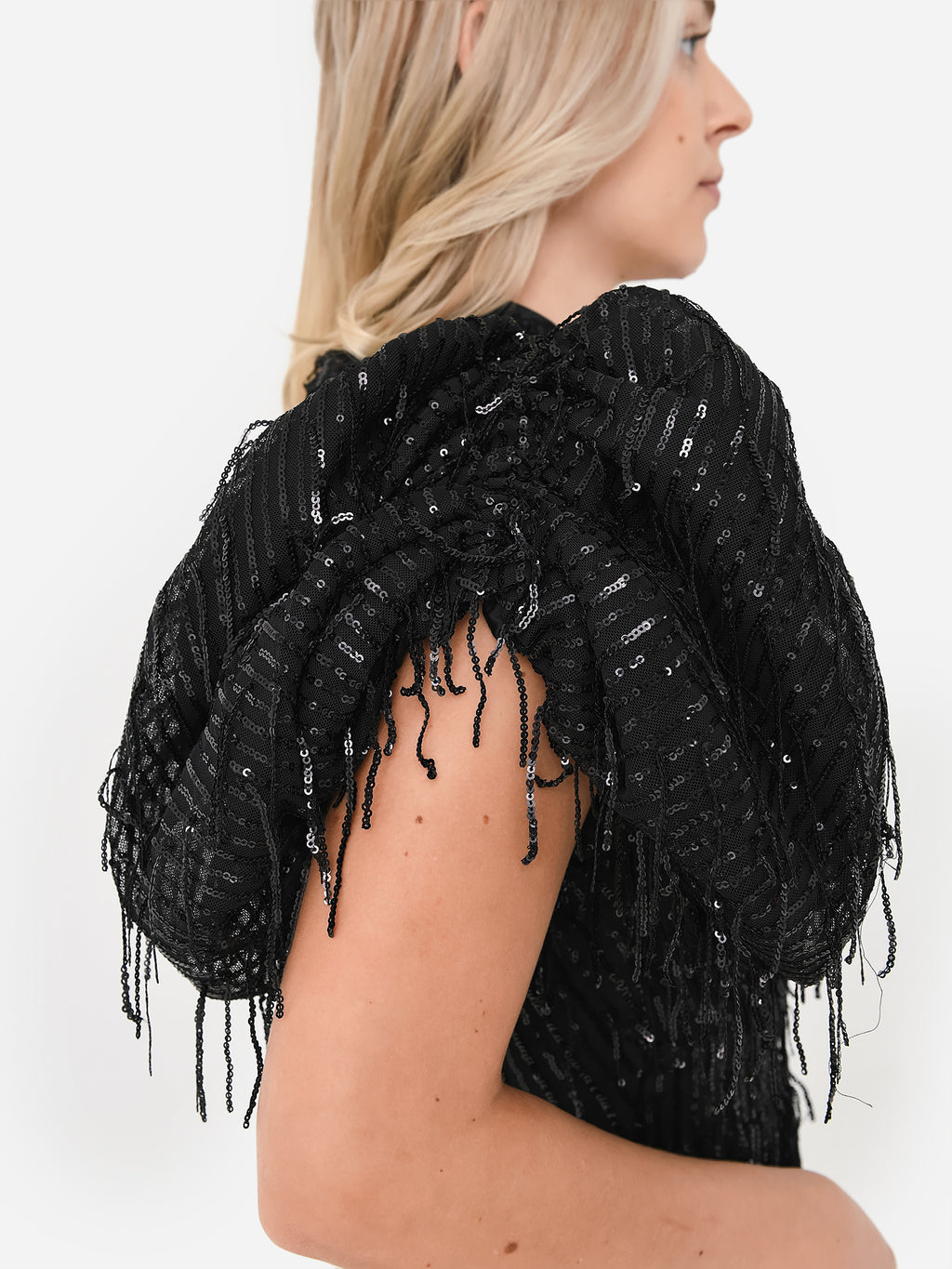 111627100xBLACK-alt1