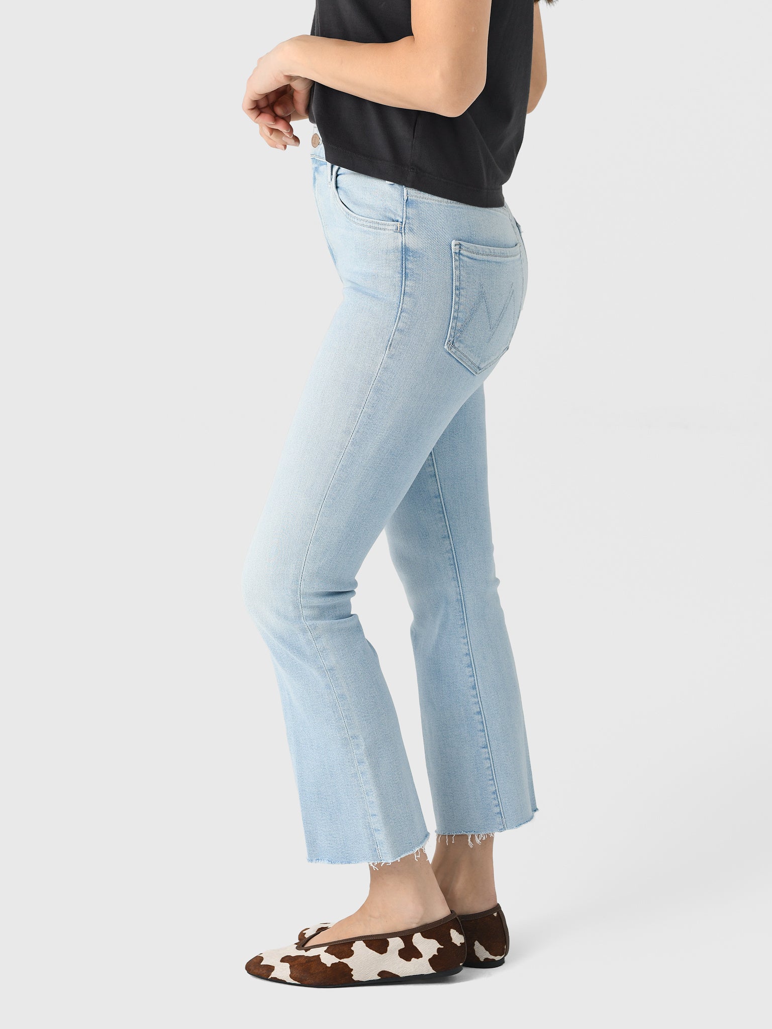 1117-1008xBALLSINYOURCOURT-alt2