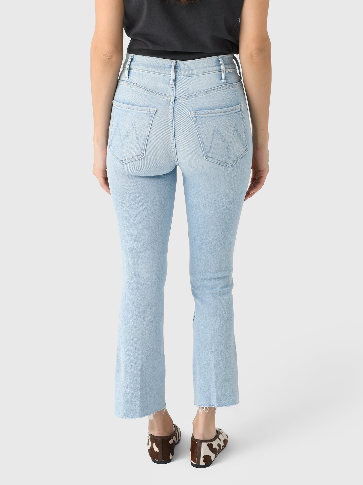 1117-1008xBALLSINYOURCOURT-alt3