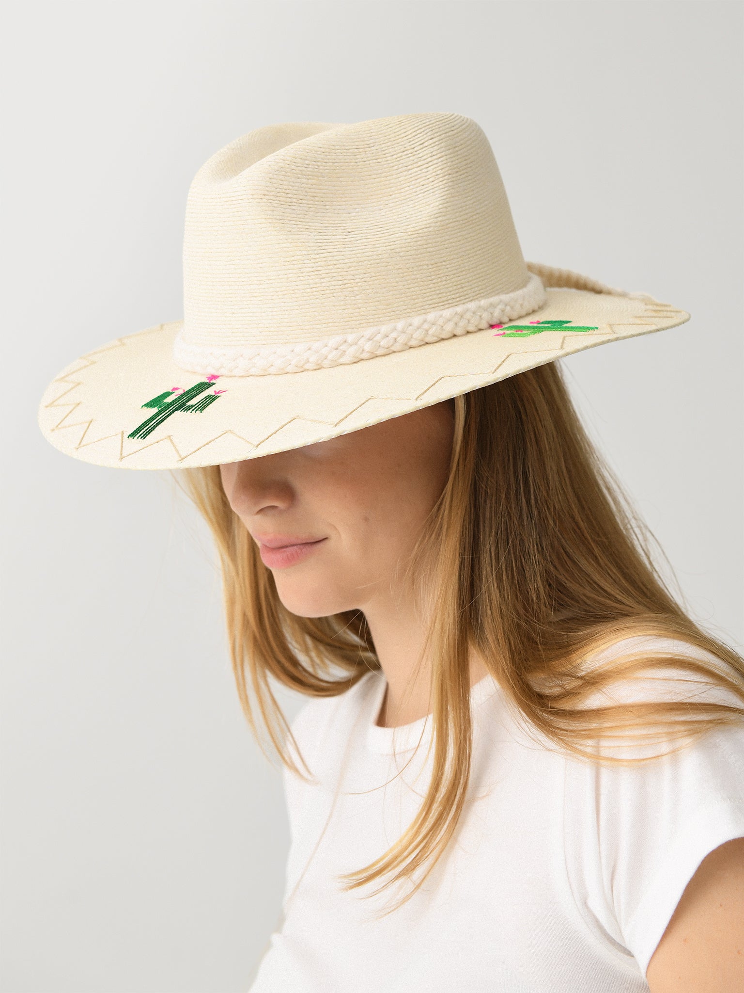 11188xWHITEANDGREEN-alt1