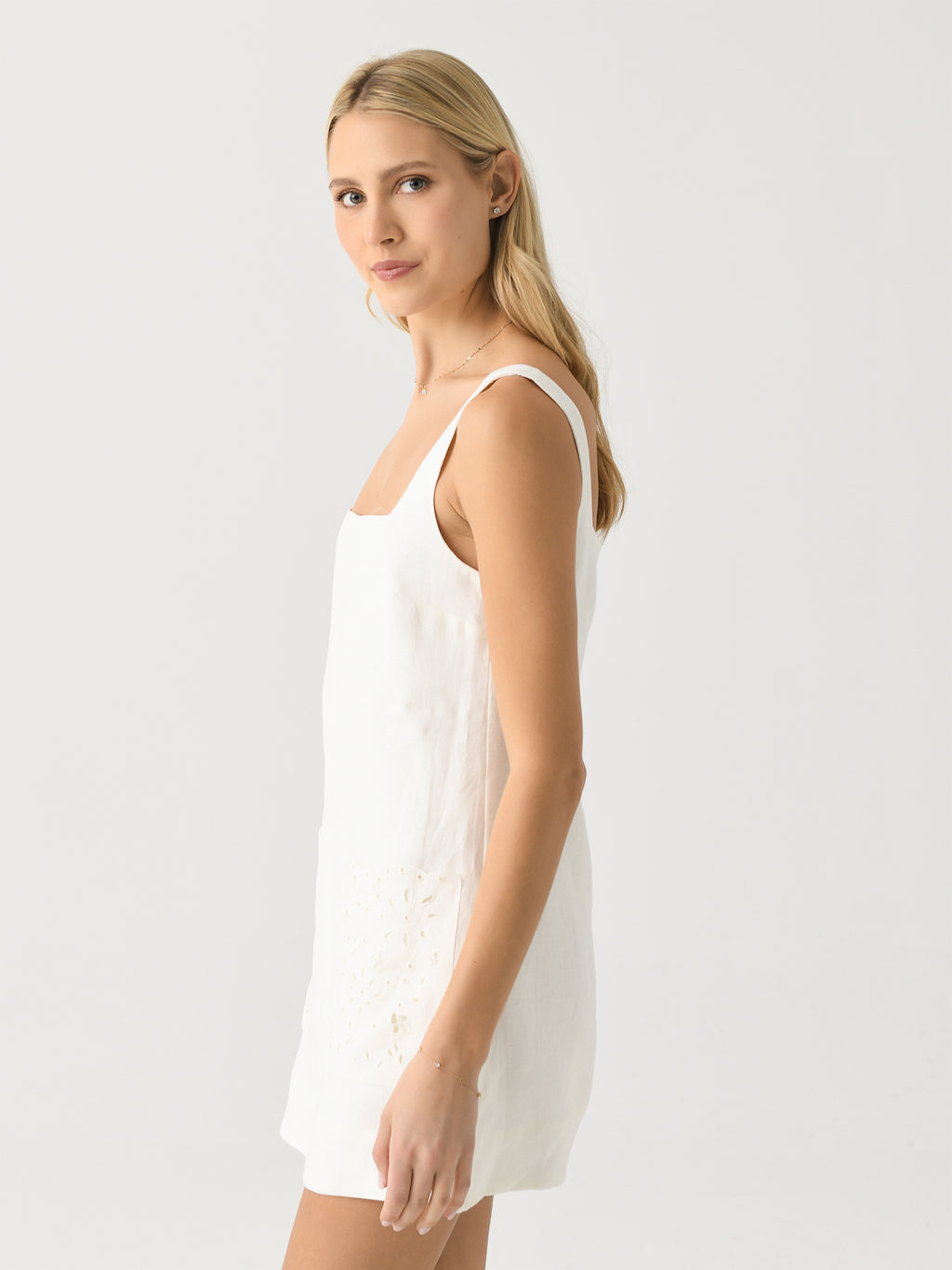 Peony Women's Embroidered Shift Mini Dress