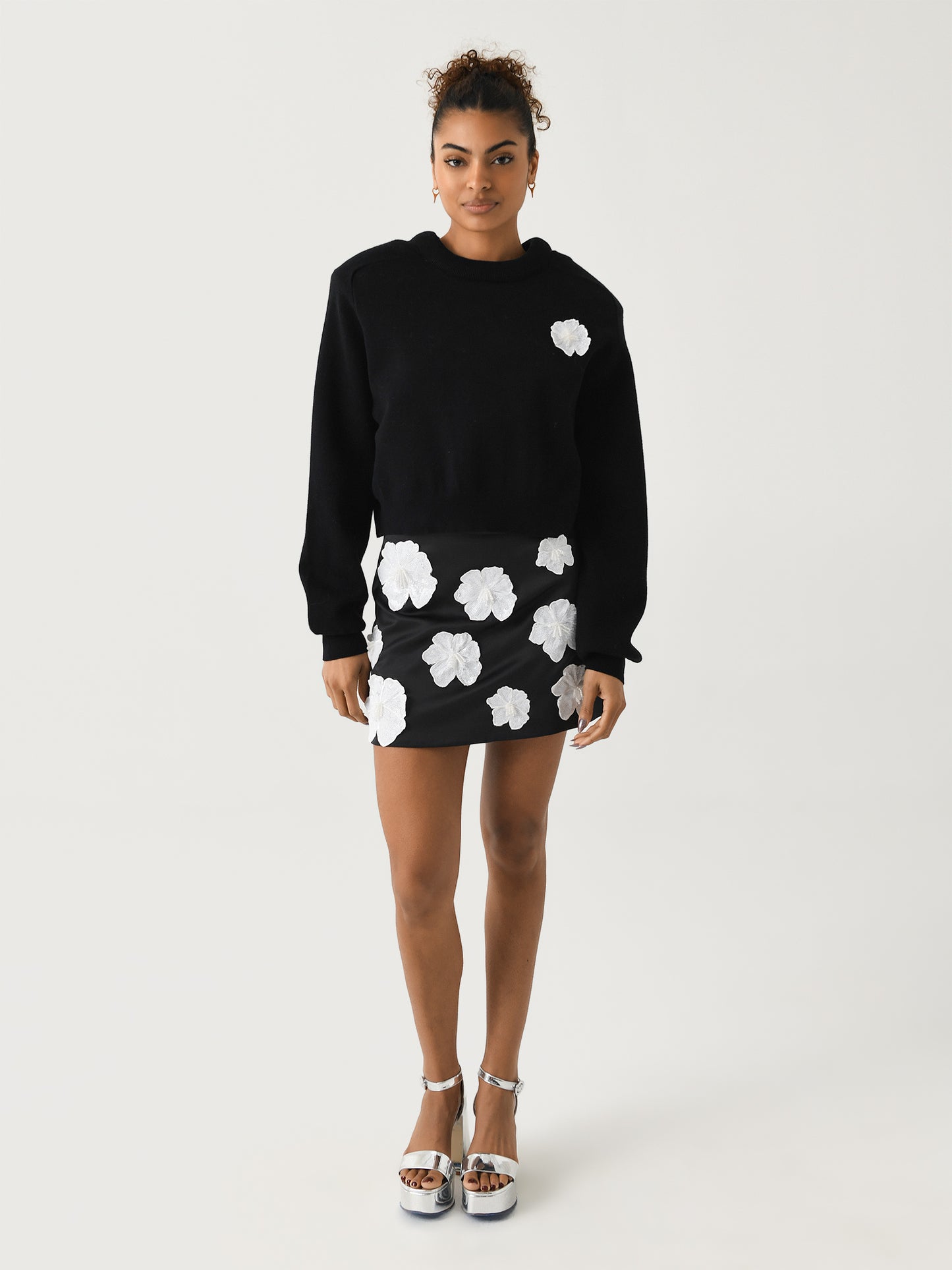 114035100xBLACK-alt1