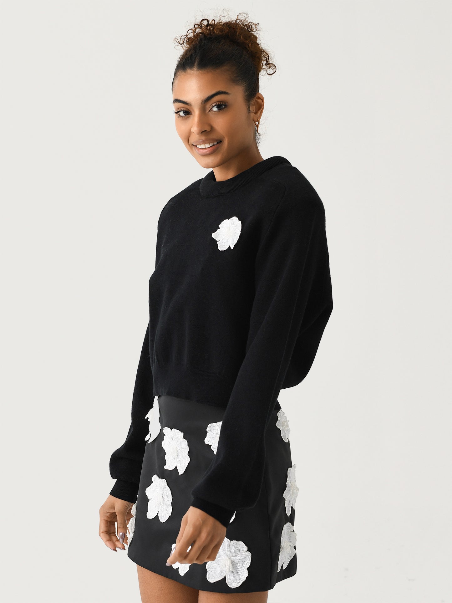 114035100xBLACK-alt2