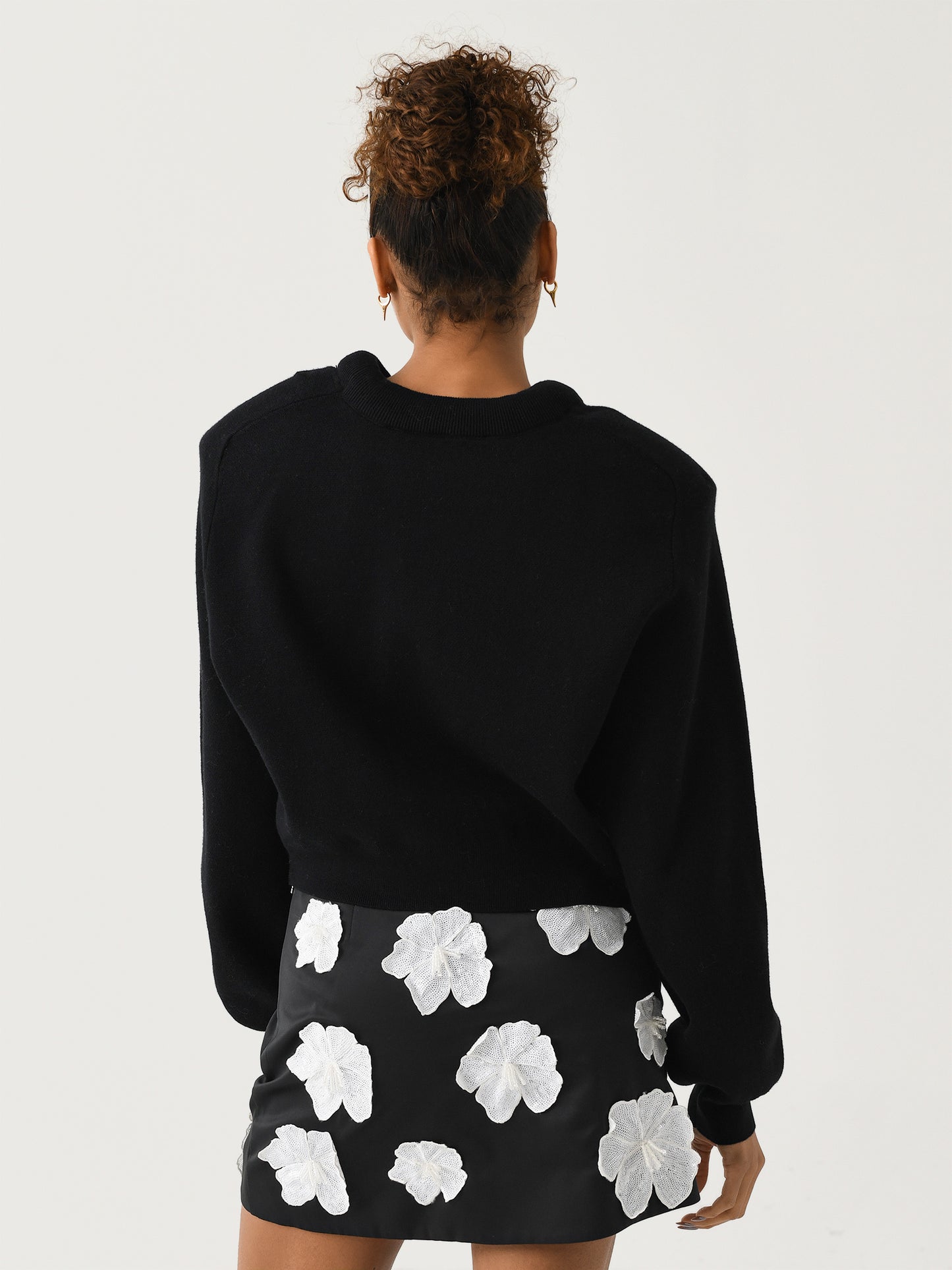 114035100xBLACK-alt3