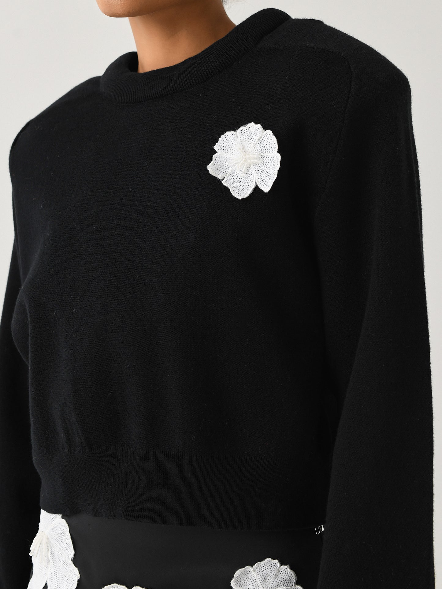 114035100xBLACK-alt4