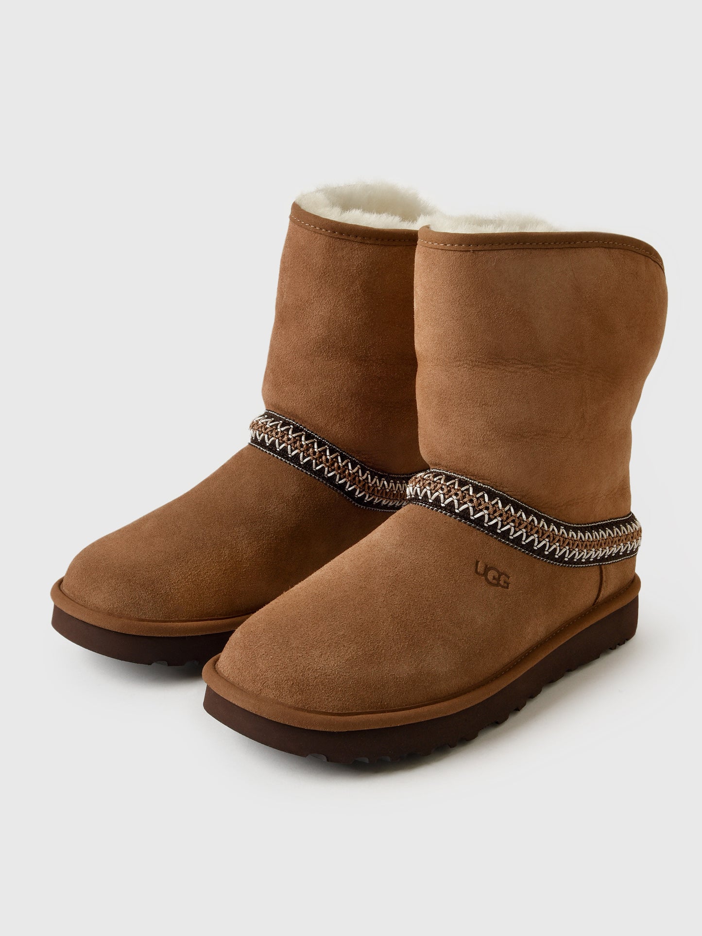 UGG Women's Classic Short Crescent Boot - Saint Bernard