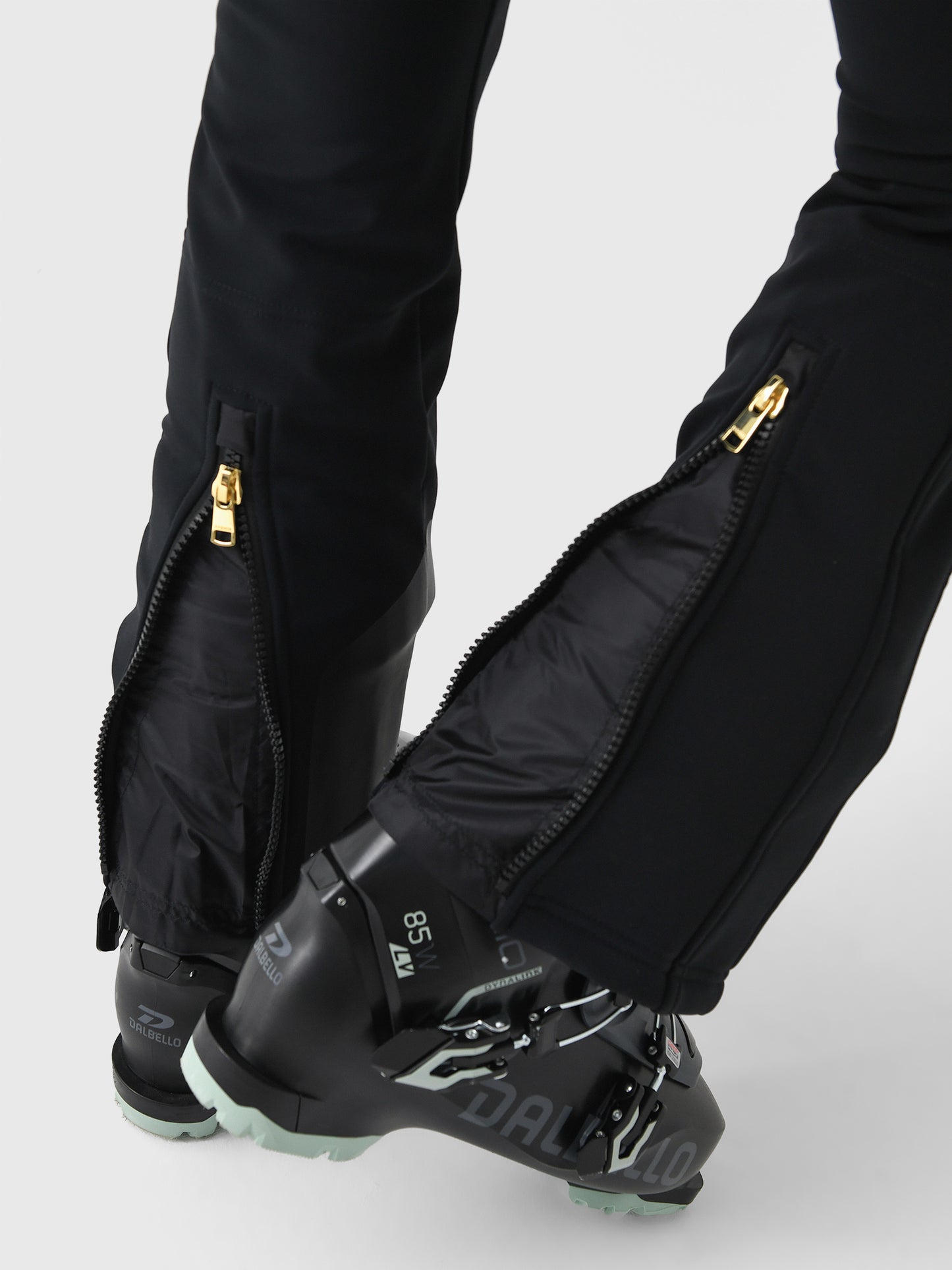 1162-9562x026BLACK-alt5