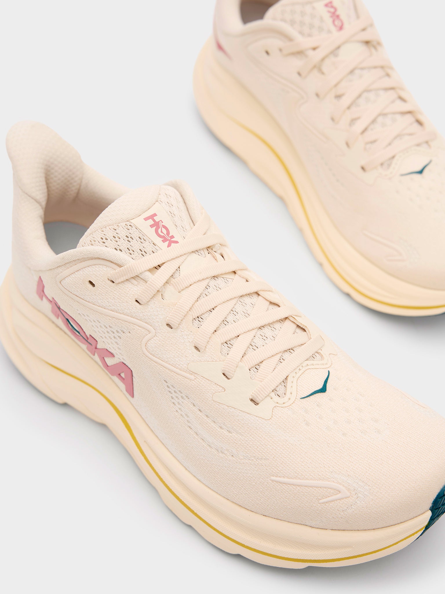 HOKA Women's Clifton 10 Running Shoe - Saint Bernard