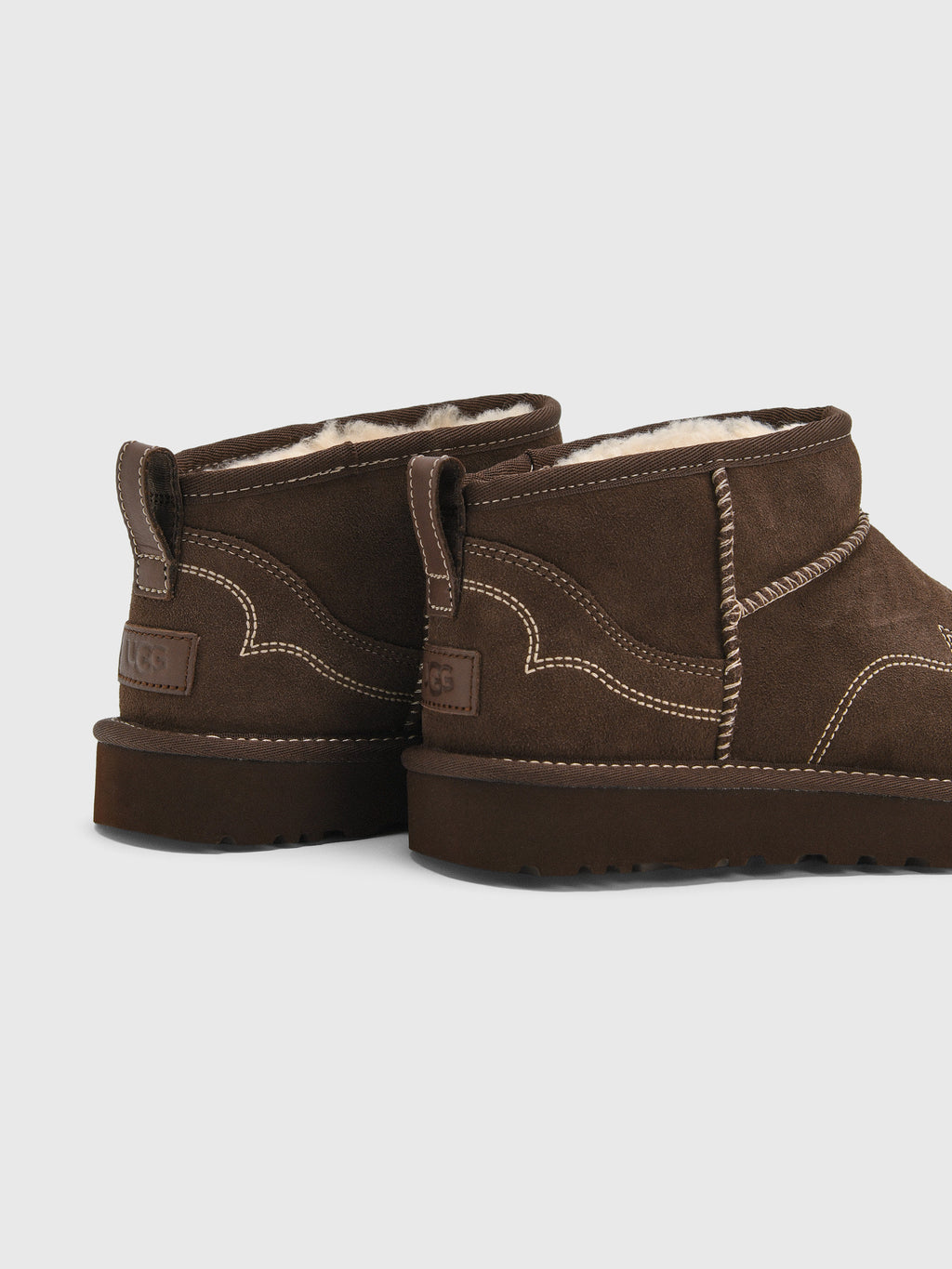 UGG Women's Classic Ultra Mini Western - Saint Bernard