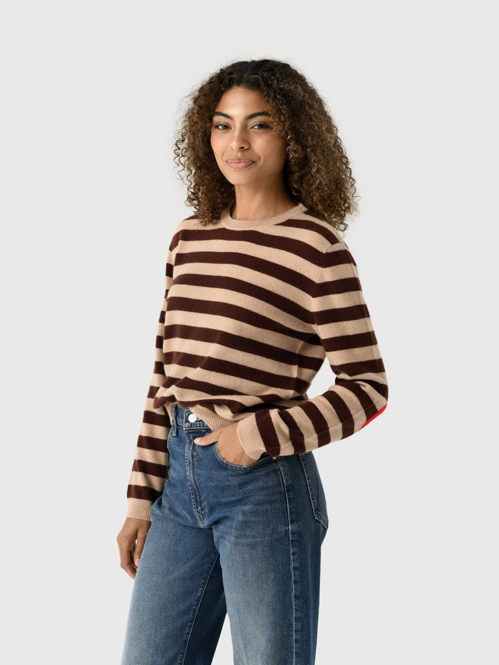 1222_231_AW25xCAMELCOCOARED-alt2