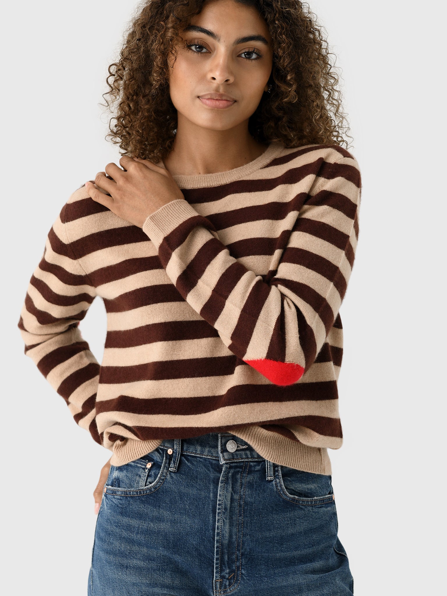 1222_231_AW25xCAMELCOCOARED-alt4