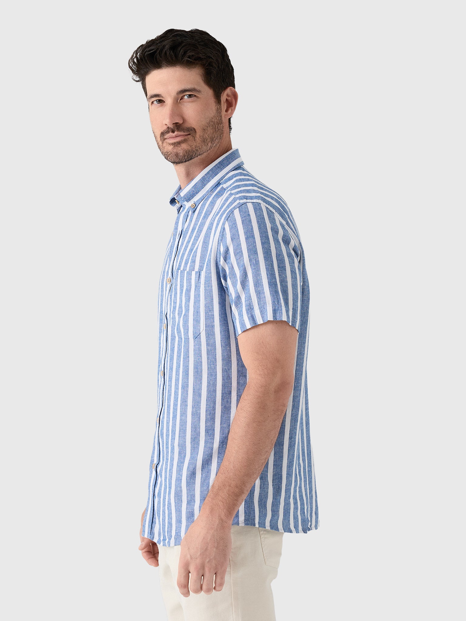 Southern Tide Men's Seamark Stripe Linen-Rayon Short Sleeve Sport Shirt - Saint Bernard