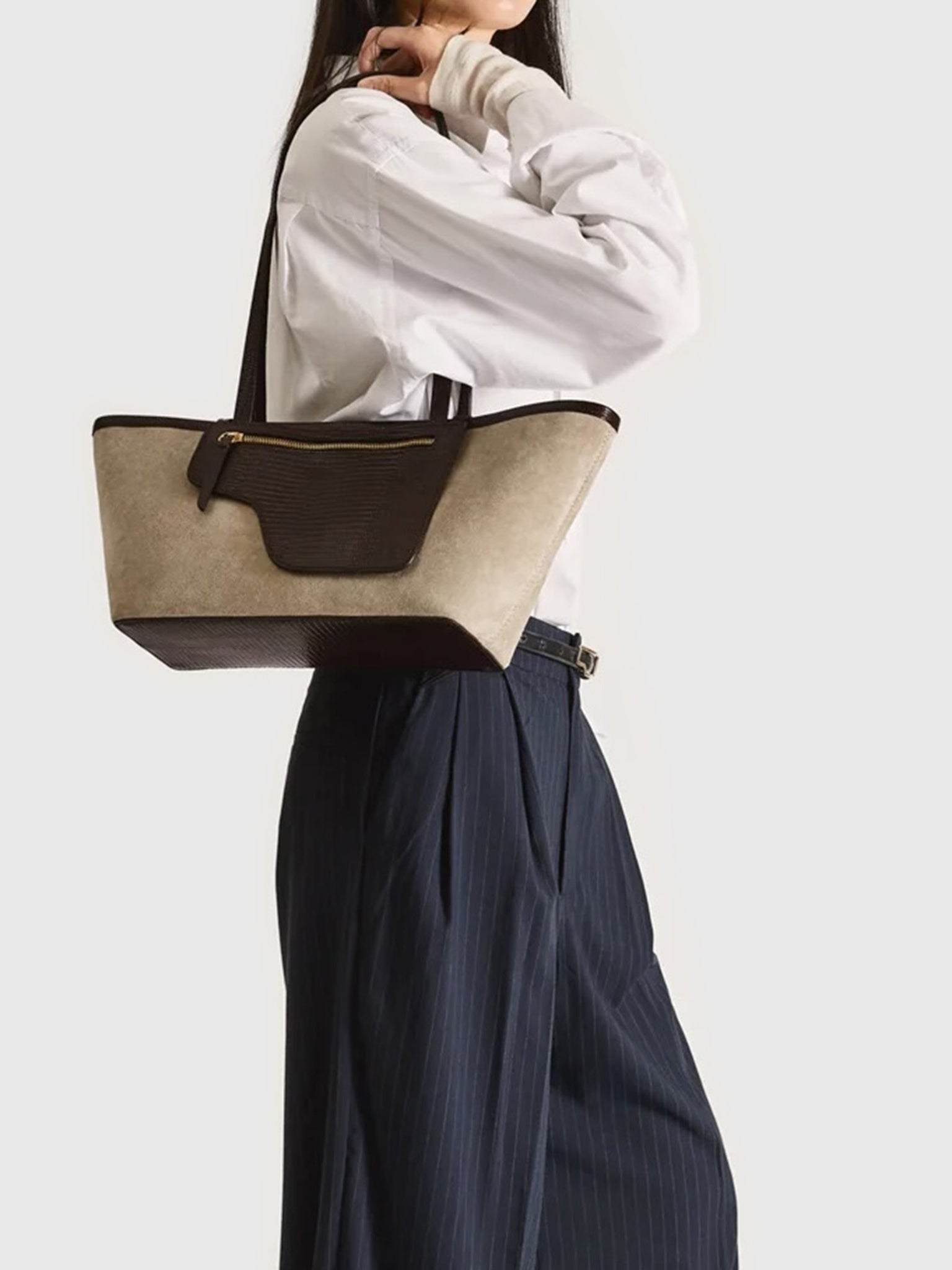 123103xAVENAWALNUT-alt1