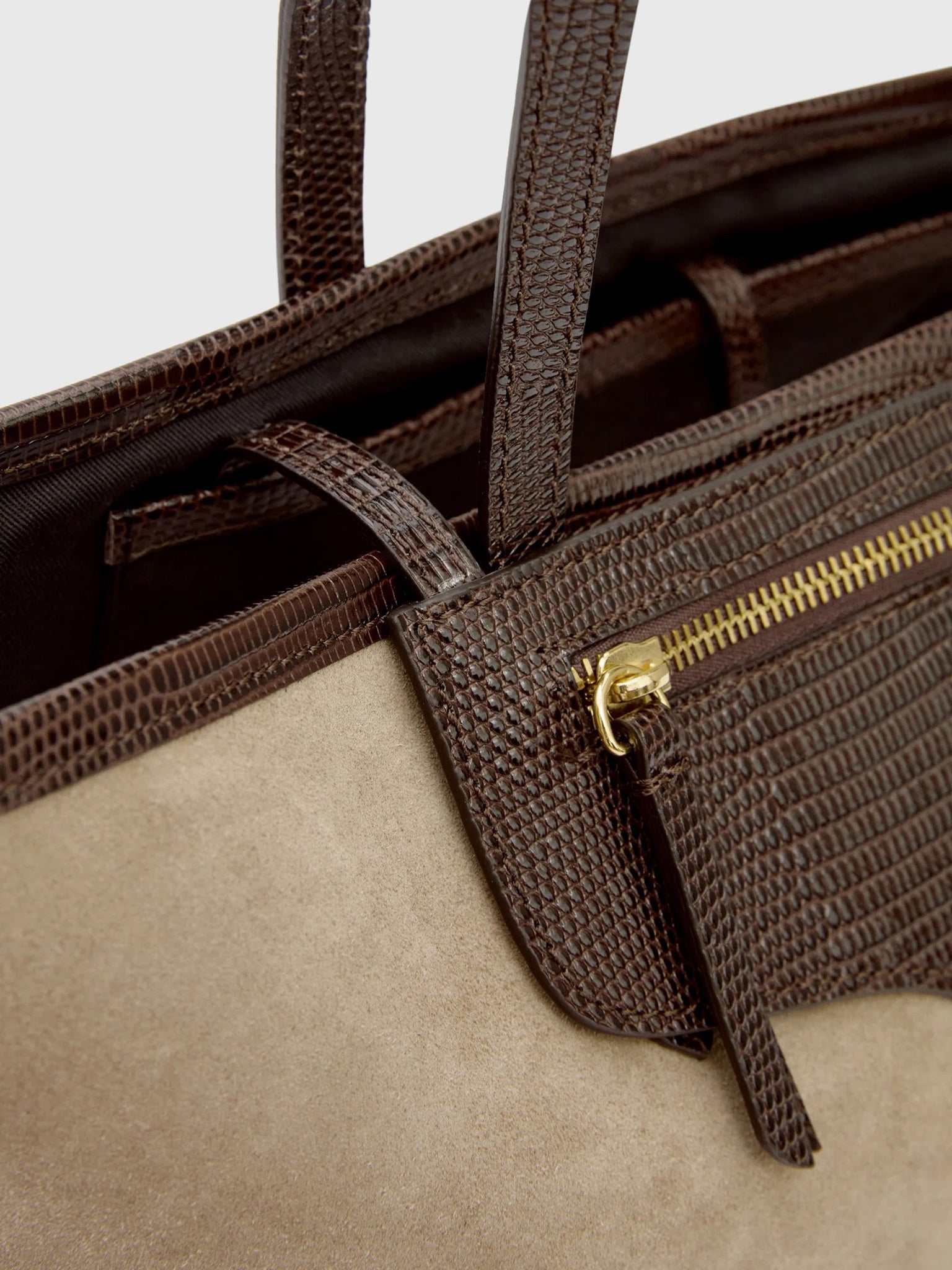 123103xAVENAWALNUT-alt2