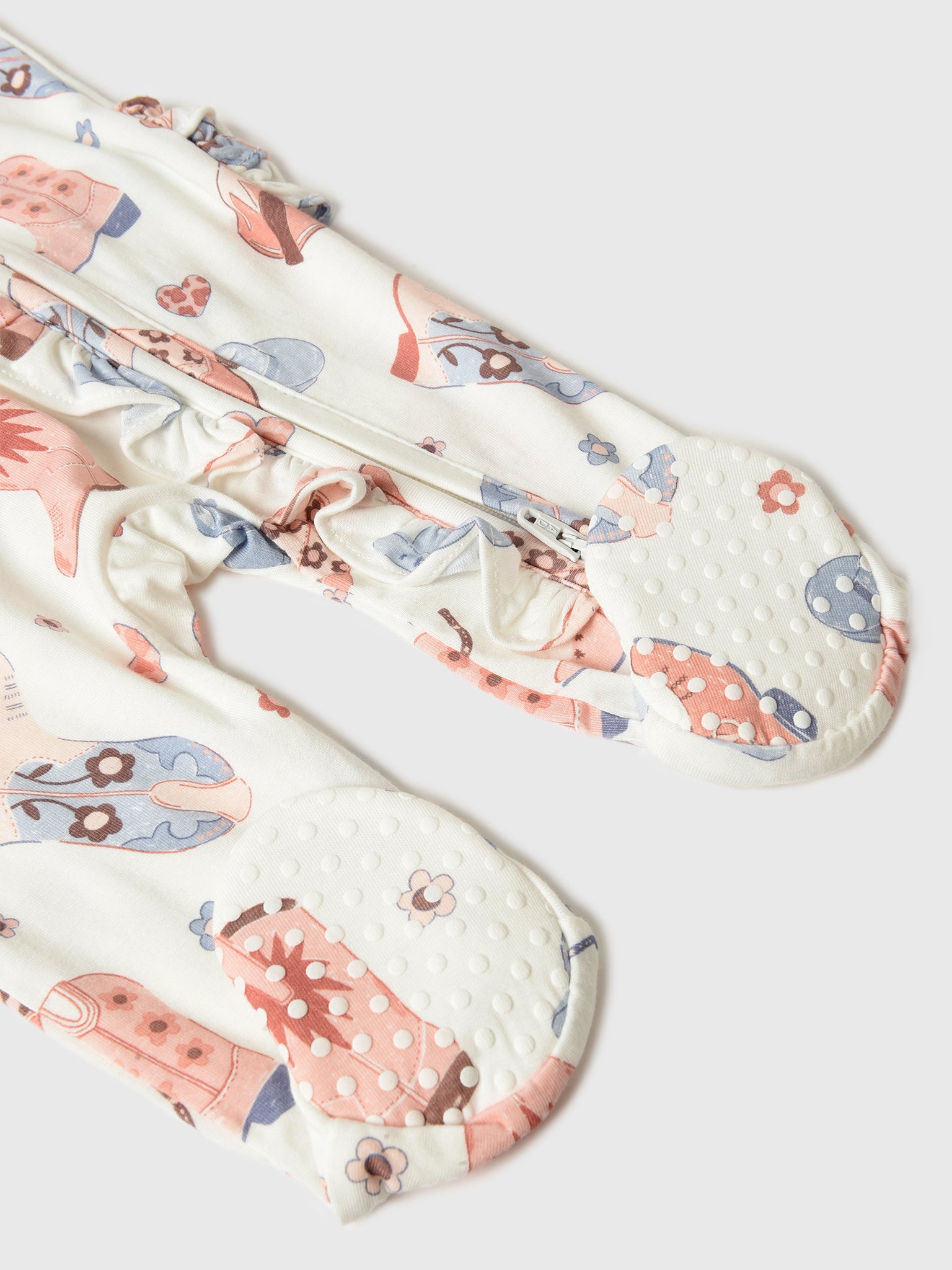 128-F24-CBPxPINK-alt2