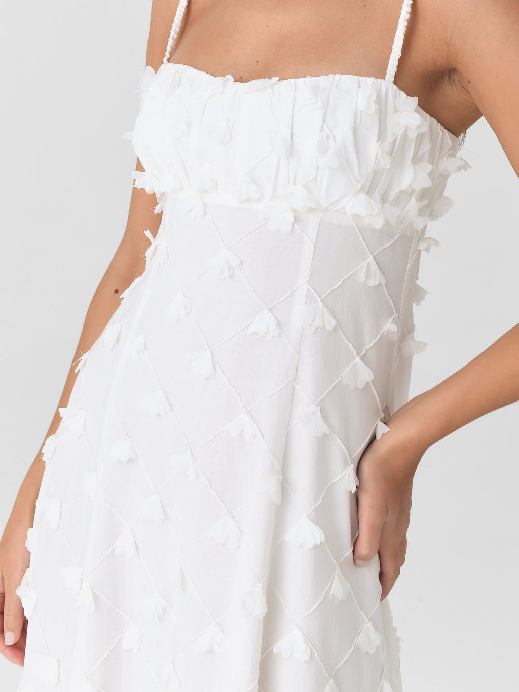1354_xOFFWHITE-alt3