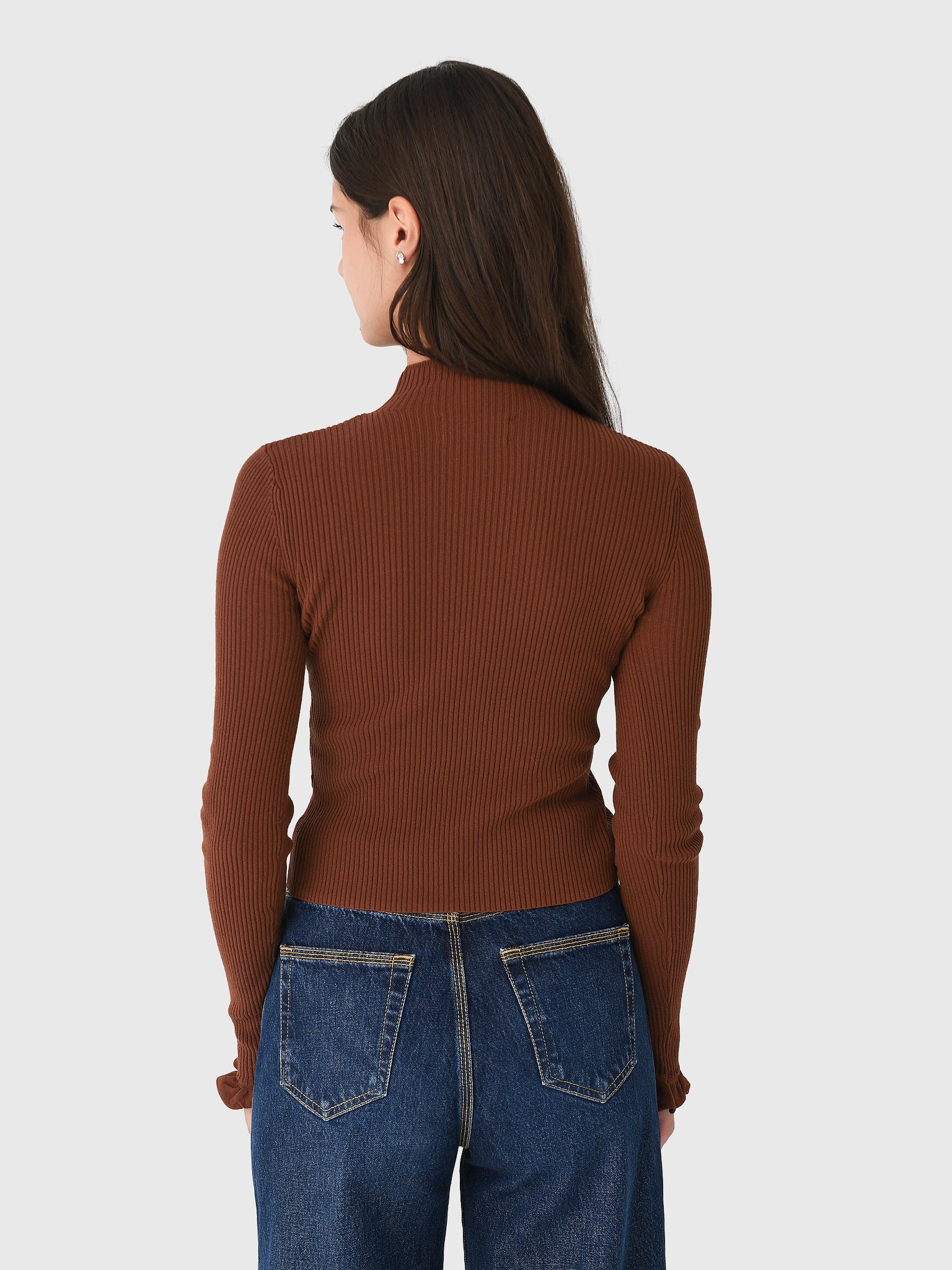 CLEA Women's Alina Ruffle Hem Knit Top – Saint Bernard