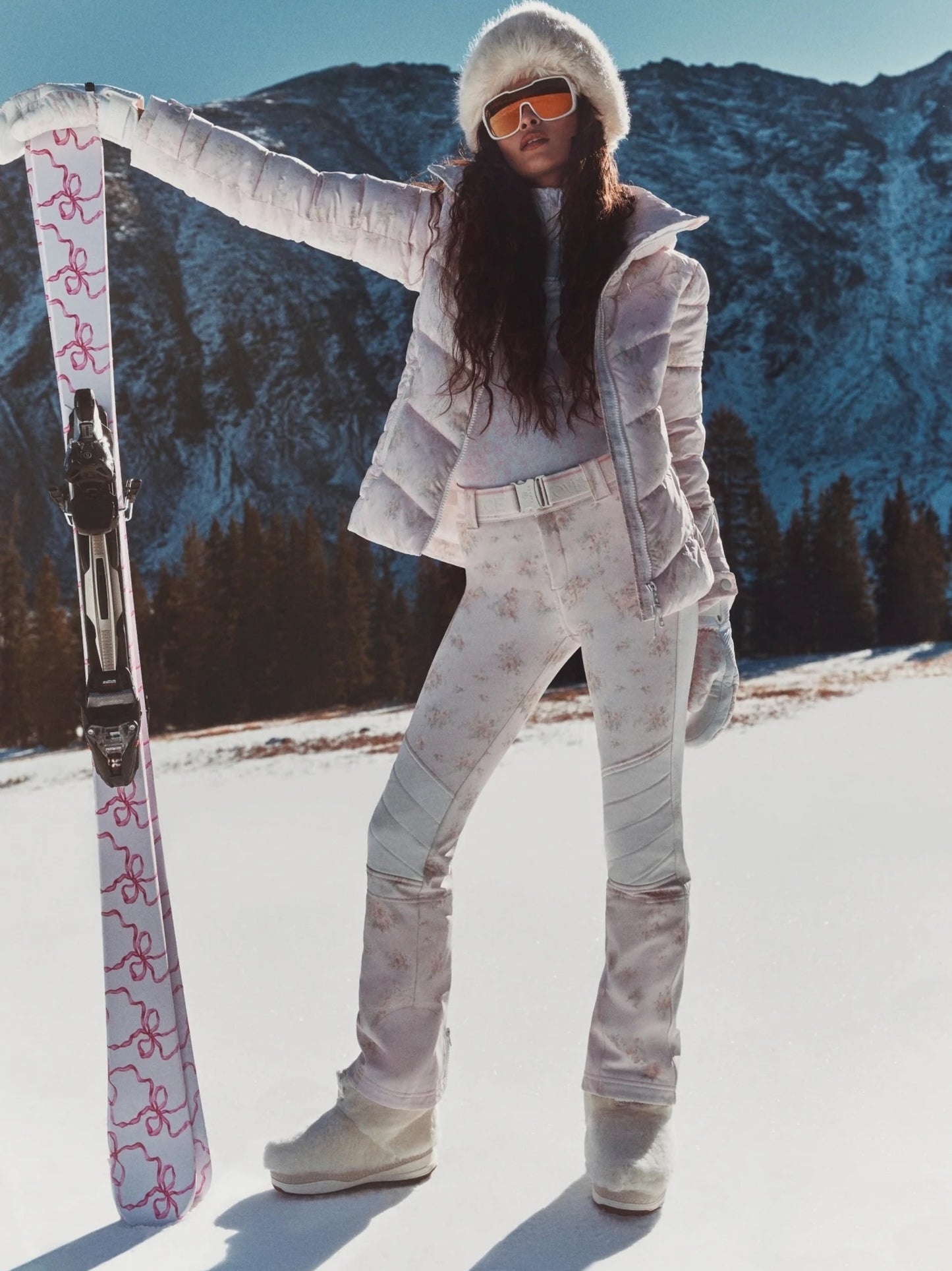 1478-1388x692SHRINKINGVIOLET-alt1