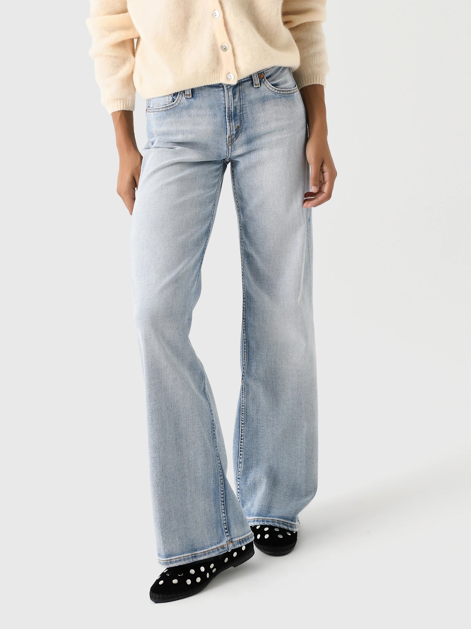 Re/Done Women's Mid Rise Wide Leg Jean - Saint Bernard