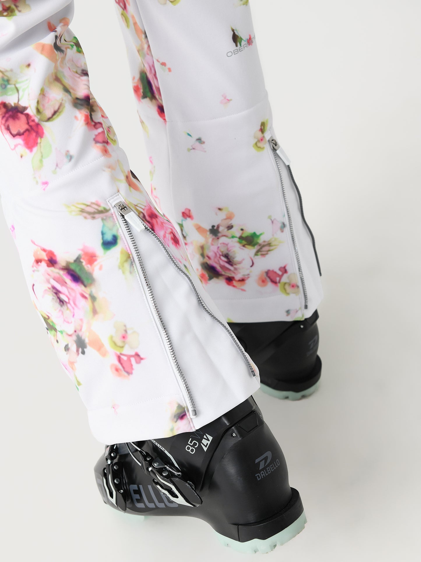 15063_xROSEGARDEN-alt4