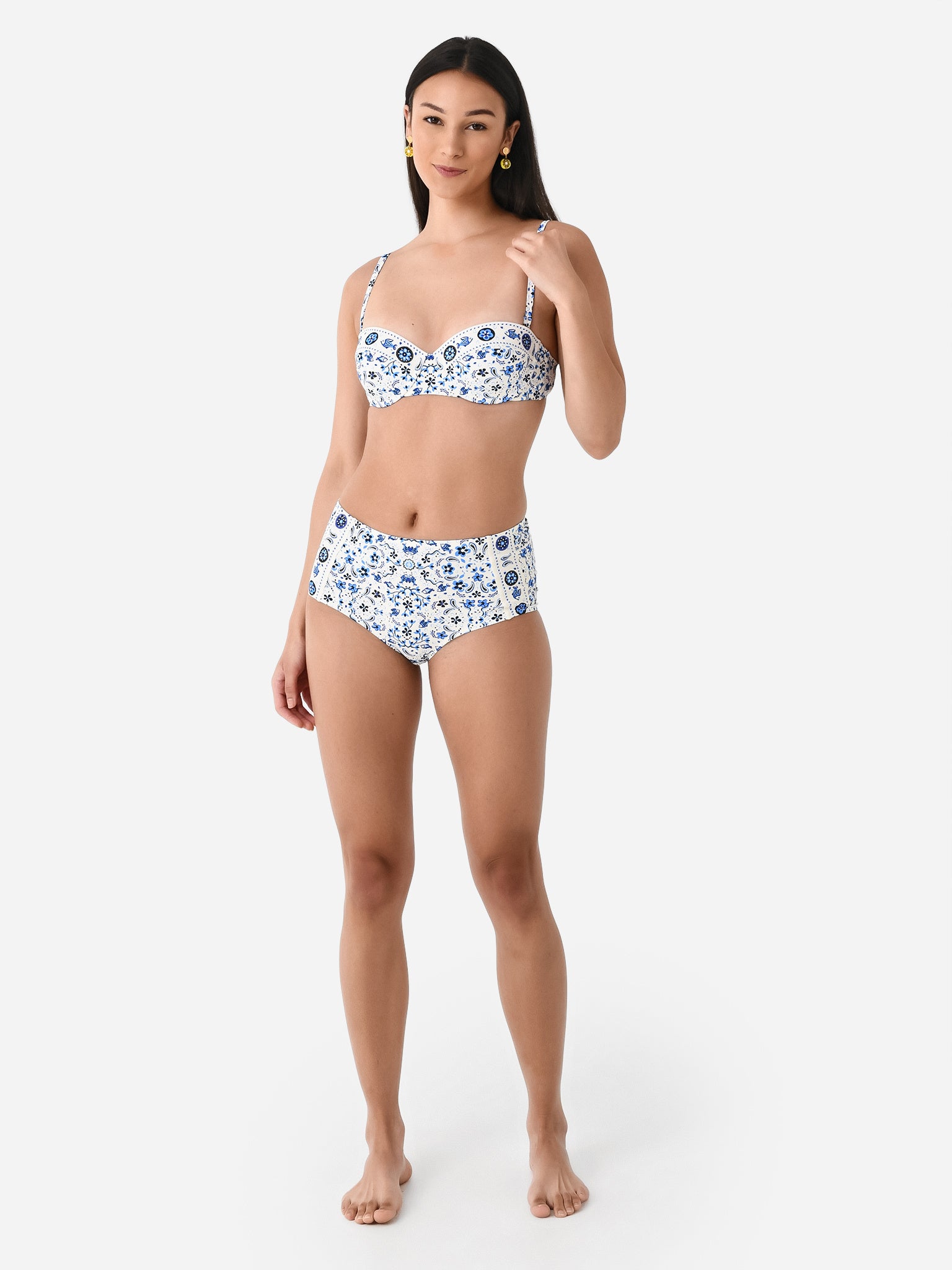 151822-225xPALEBLUEPISCESDREAM-alt1