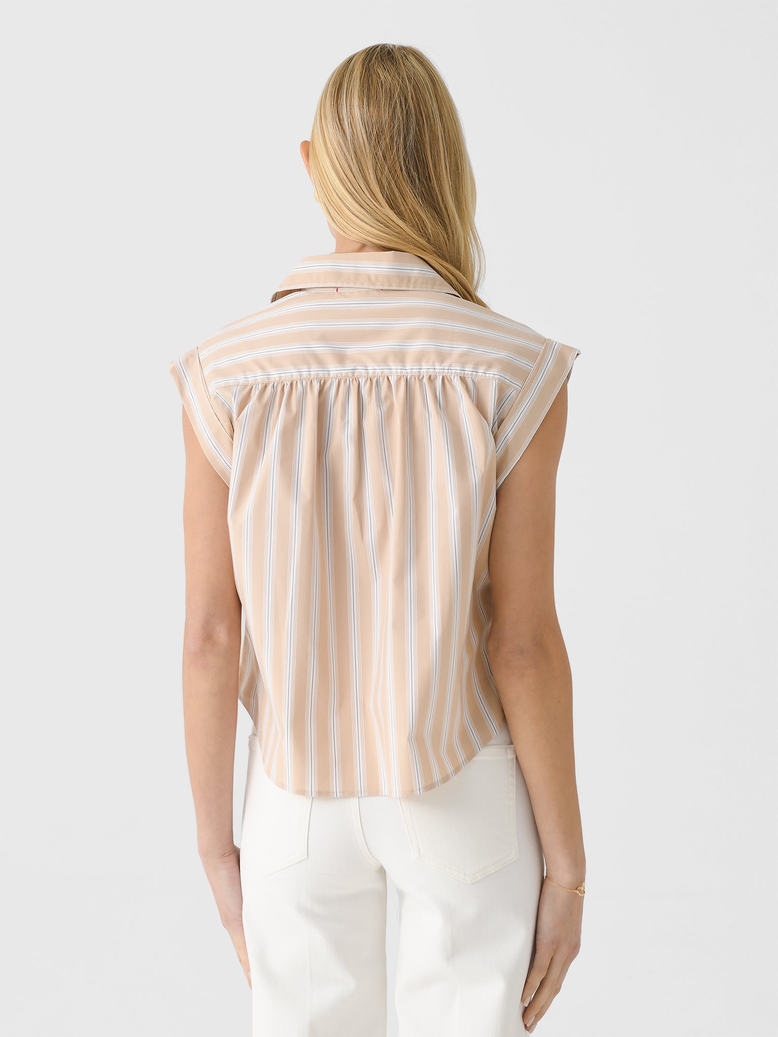 1583XMSTxTAUPE-alt3