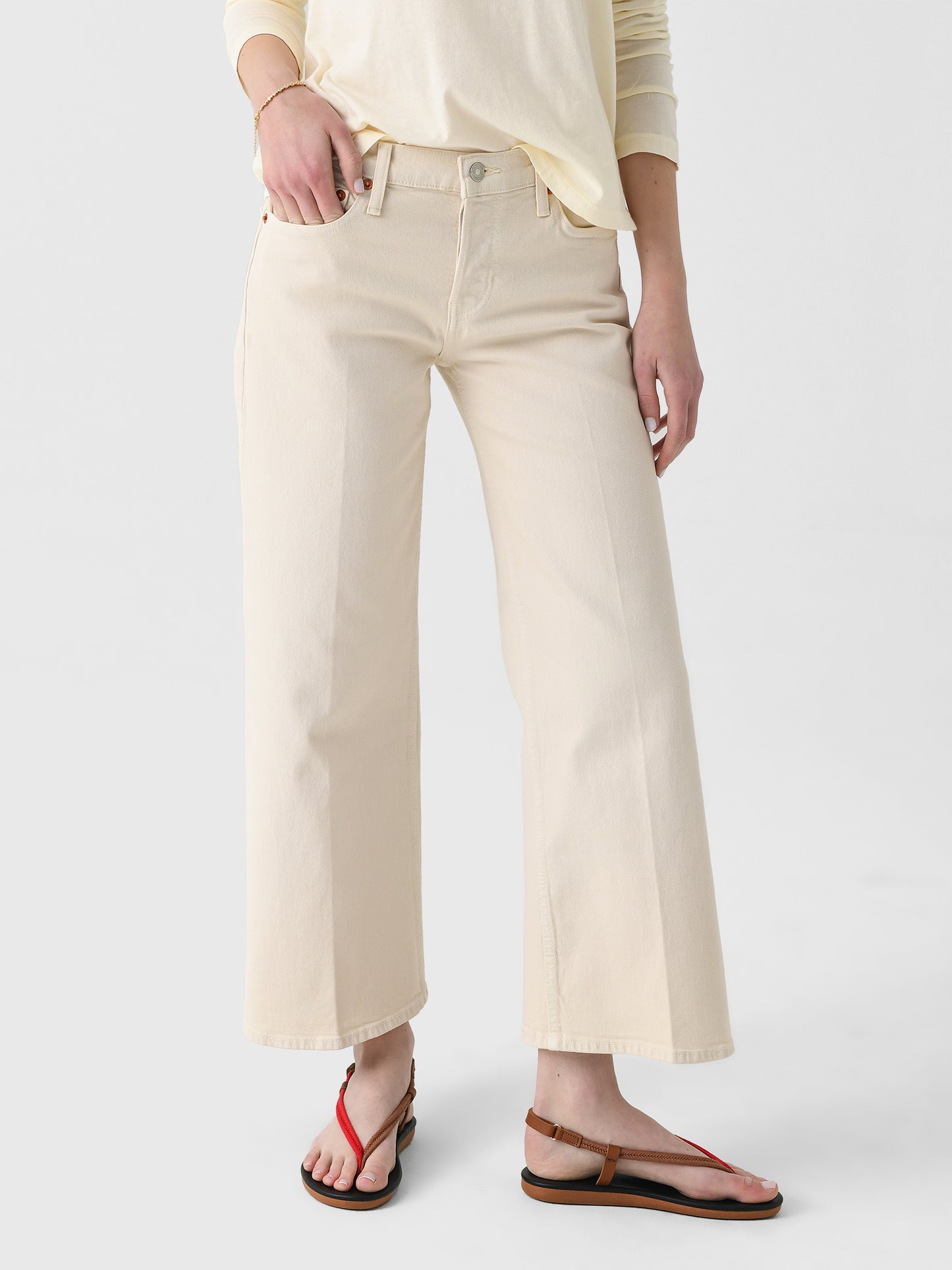 Re/Done Women's Mid Rise Wide Leg Crop Jean - Saint Bernard