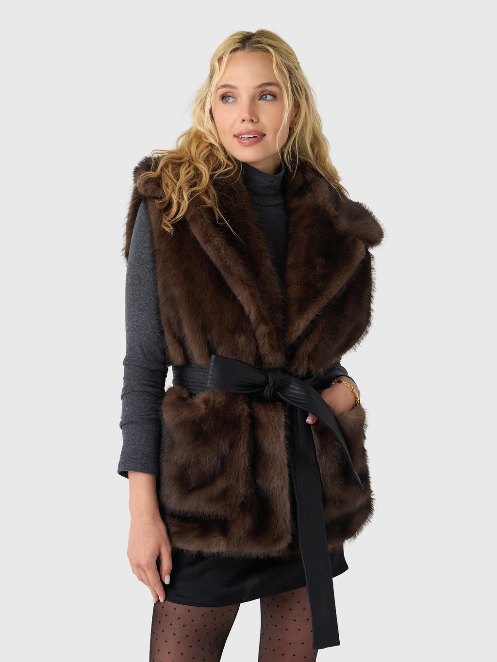 ALC Women's Devon Faux Fur Vest - Saint Bernard