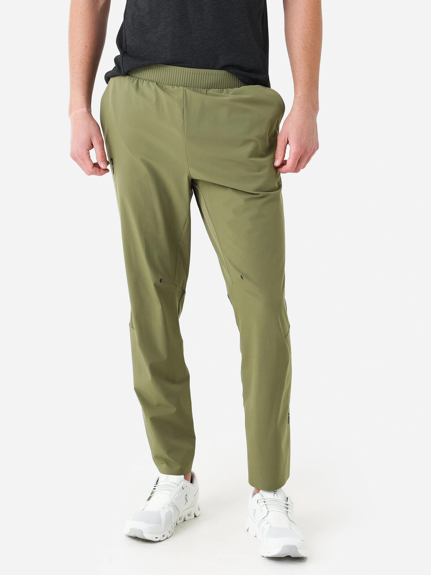 1MD10140858xTaiga-alt1