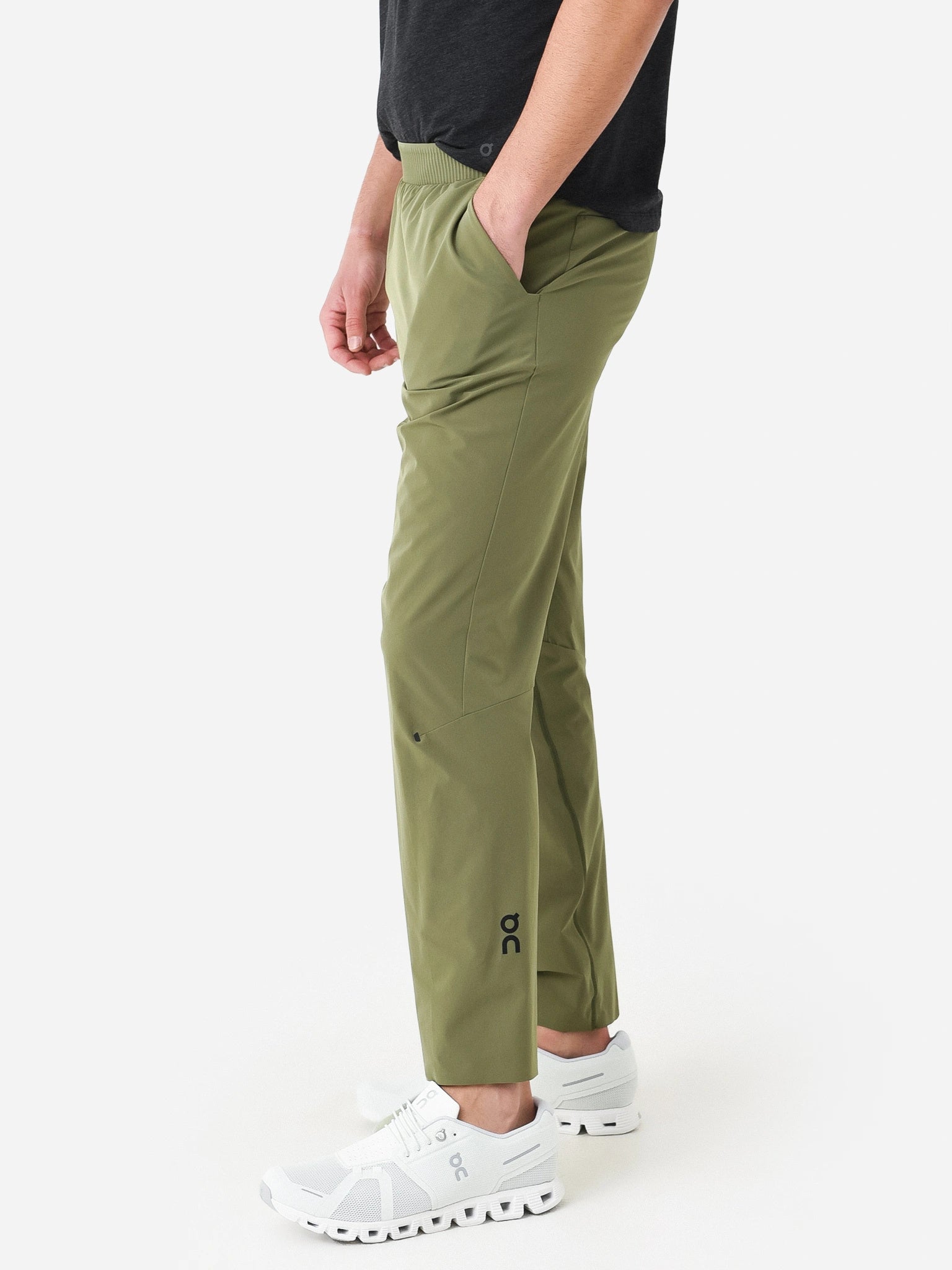 1MD10140858xTaiga-alt3