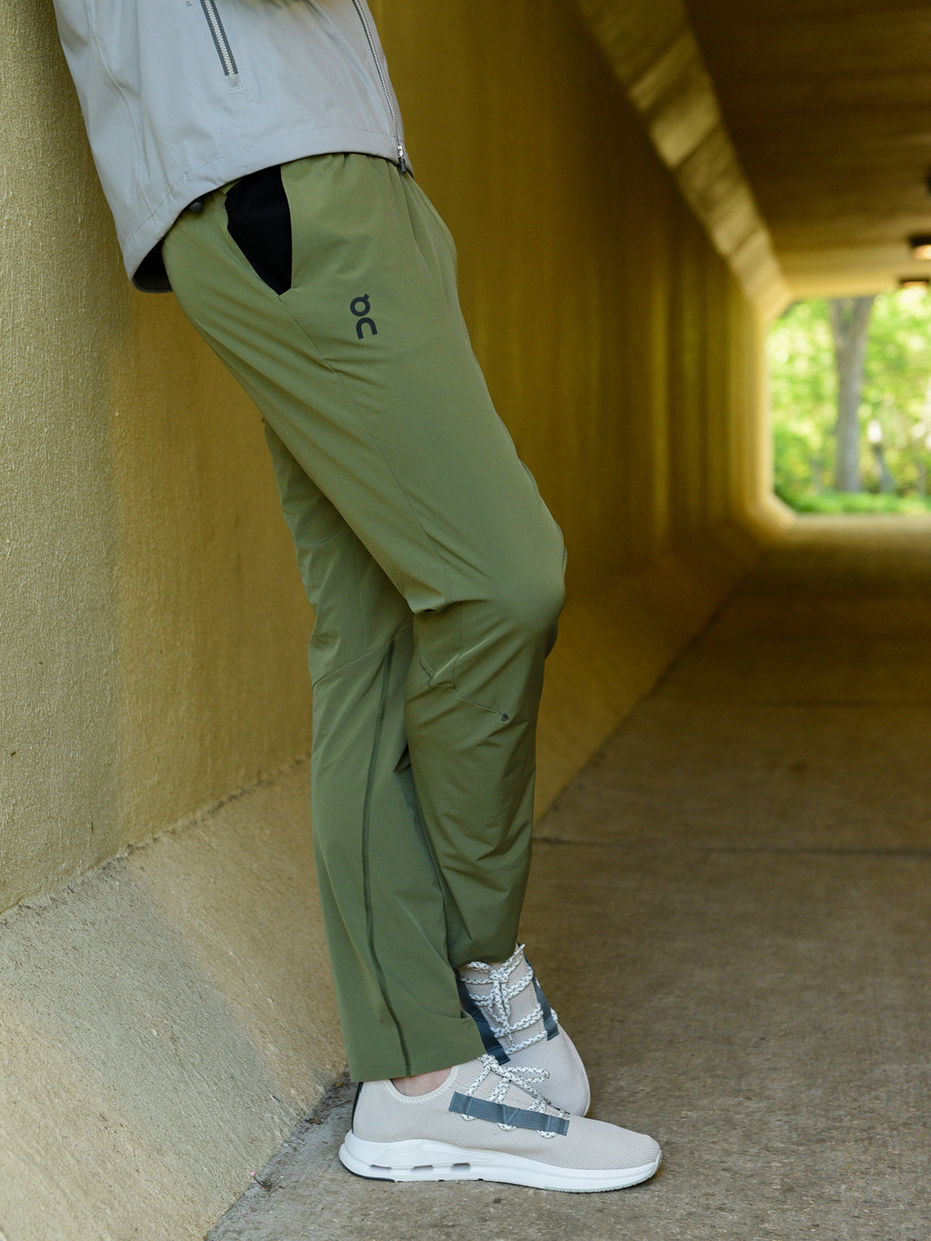 ON Men's Movement Pant - Saint Bernard