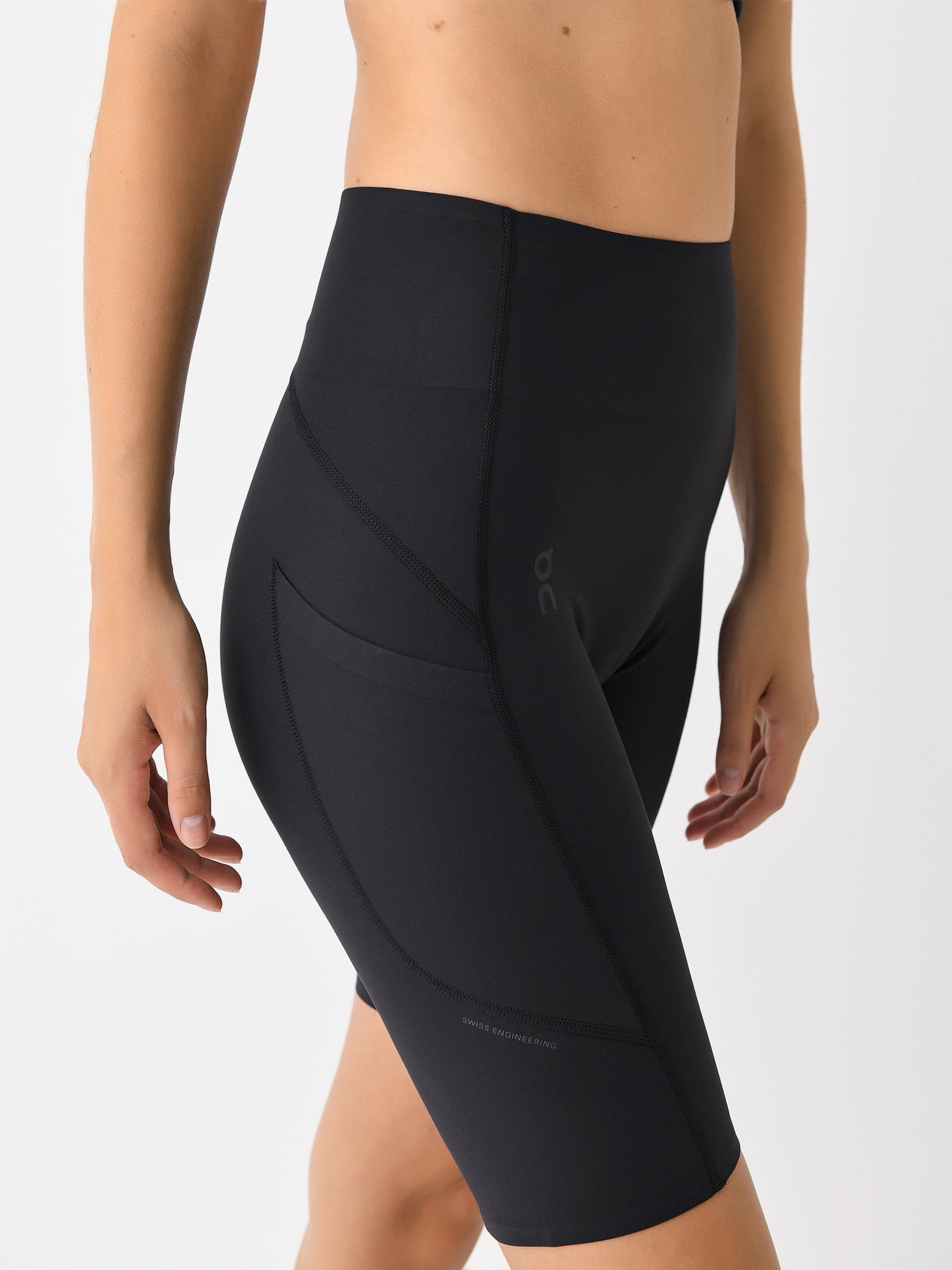 1WE11910553xBLACK-alt4