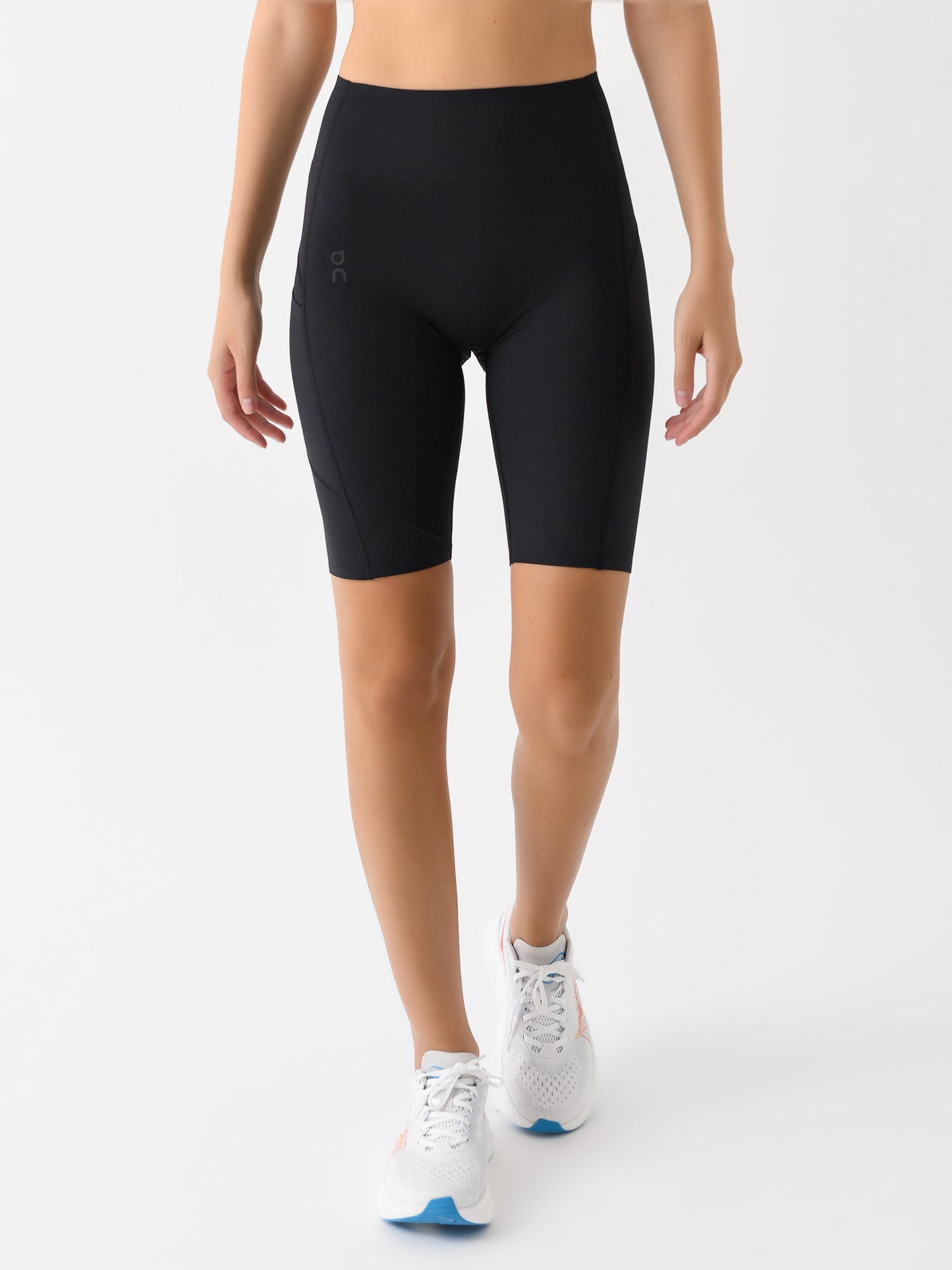 ON Women's Movement Short Tight - Saint Bernard