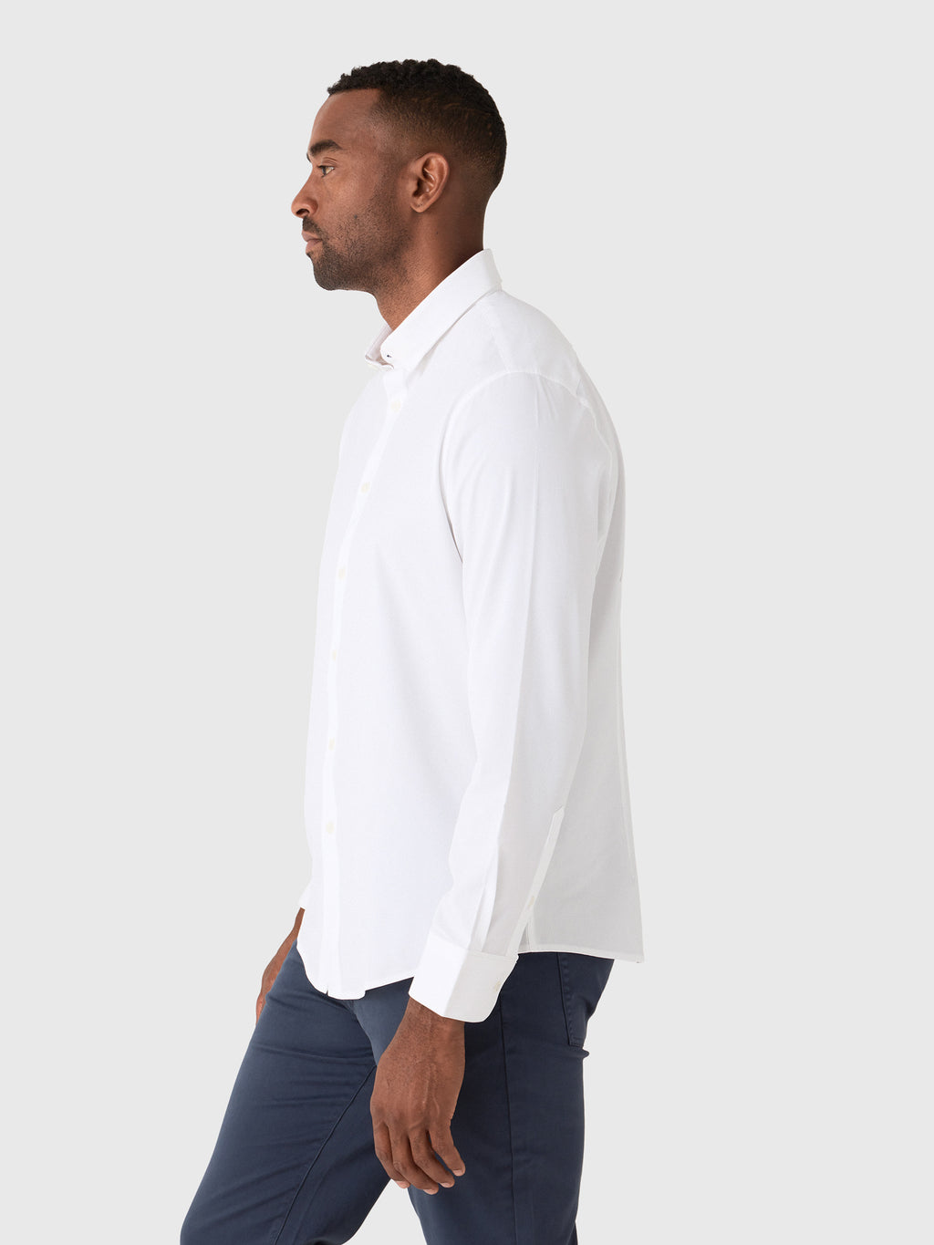 Mizzen+Main Men's Trim Leeward No Tuck Dress Shirt - Saint Bernard