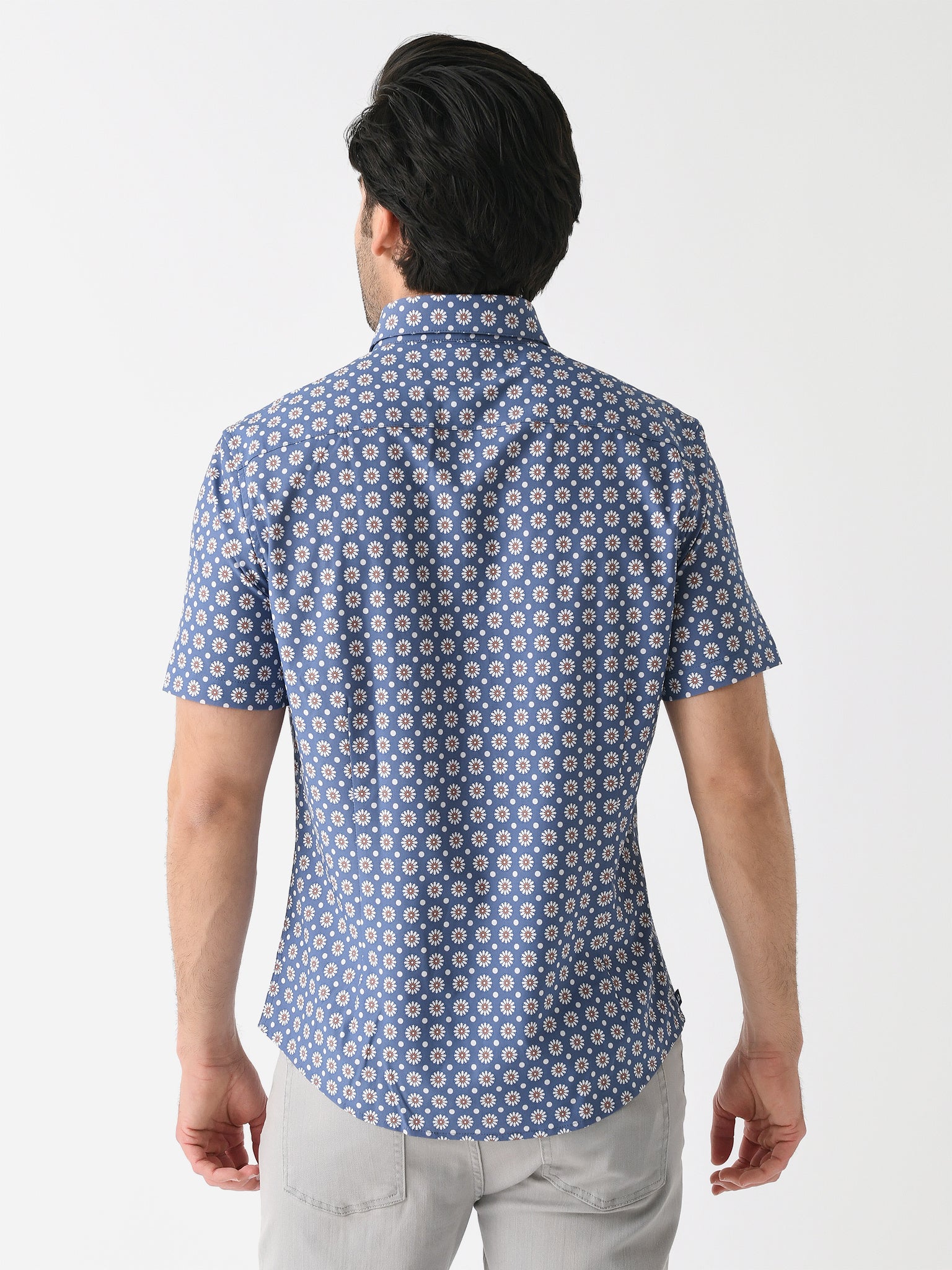 1WS-1575xWHITEBLOOMINGFLORAL-alt3