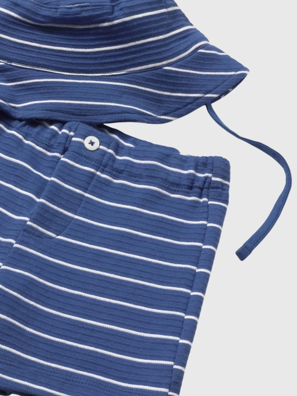 1.666x035CAPRIBLUE-alt2