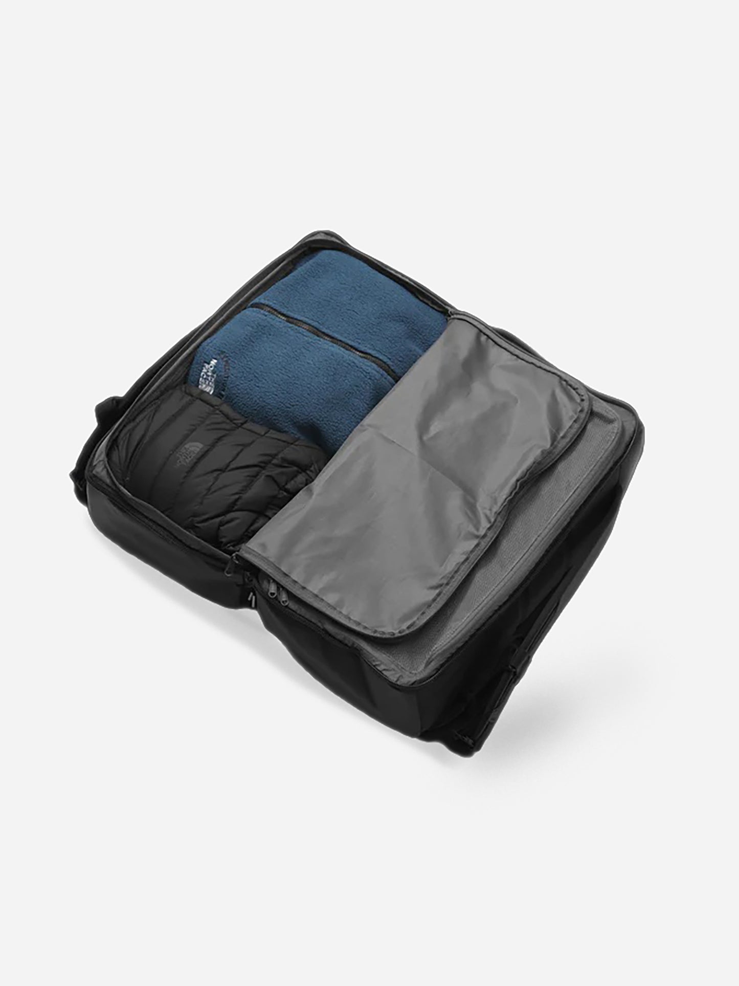 2000271004901xBLACKOUT-alt2