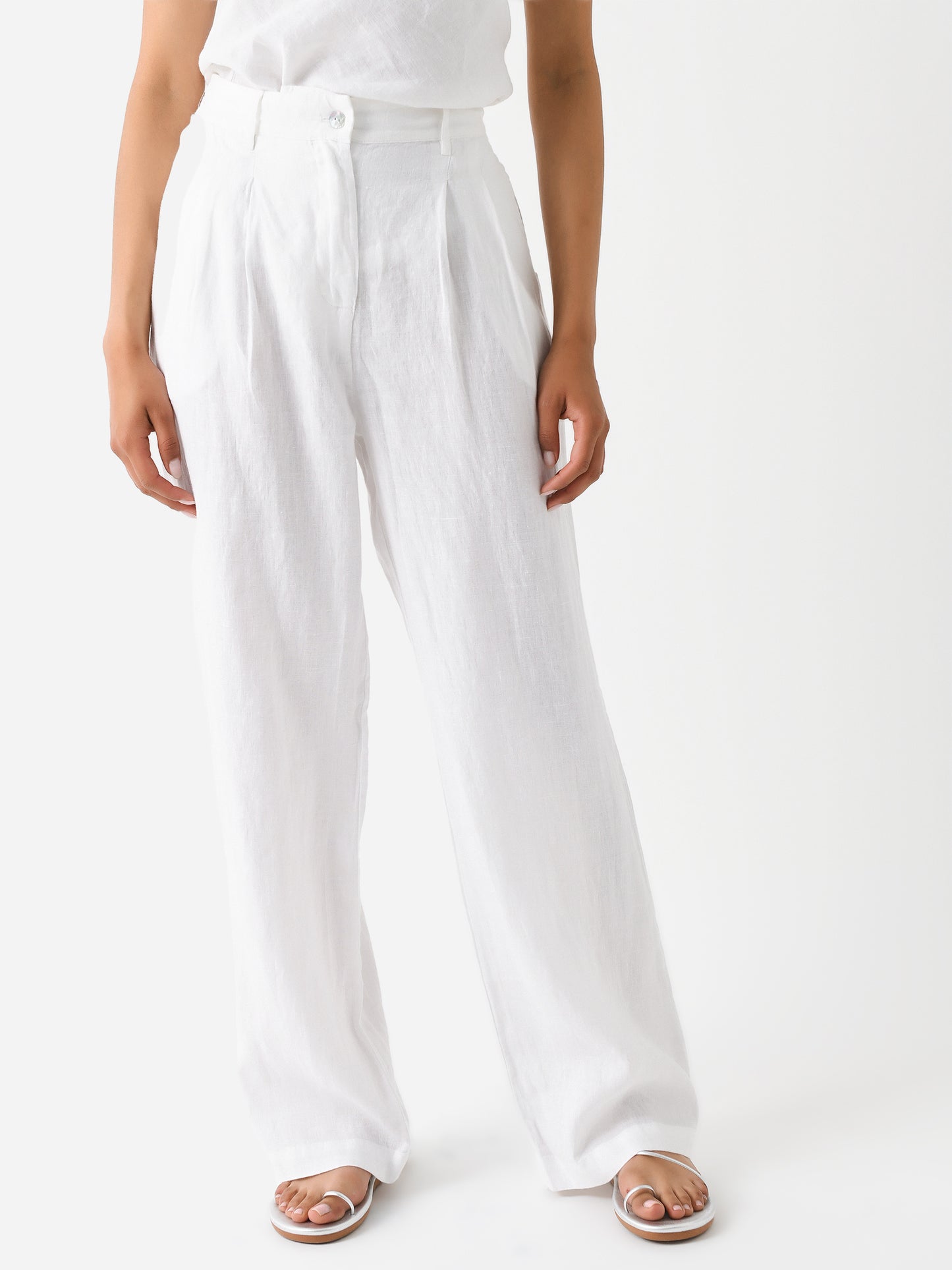 DONNI. Women's The Linen Pleated Pant