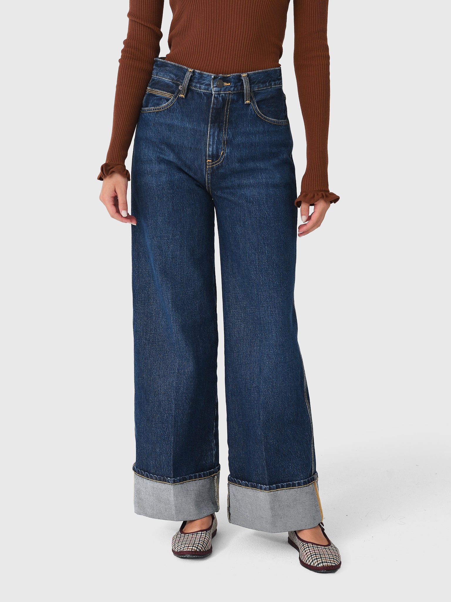 Frame Women's The Cuffed Wide Jean - Saint Bernard