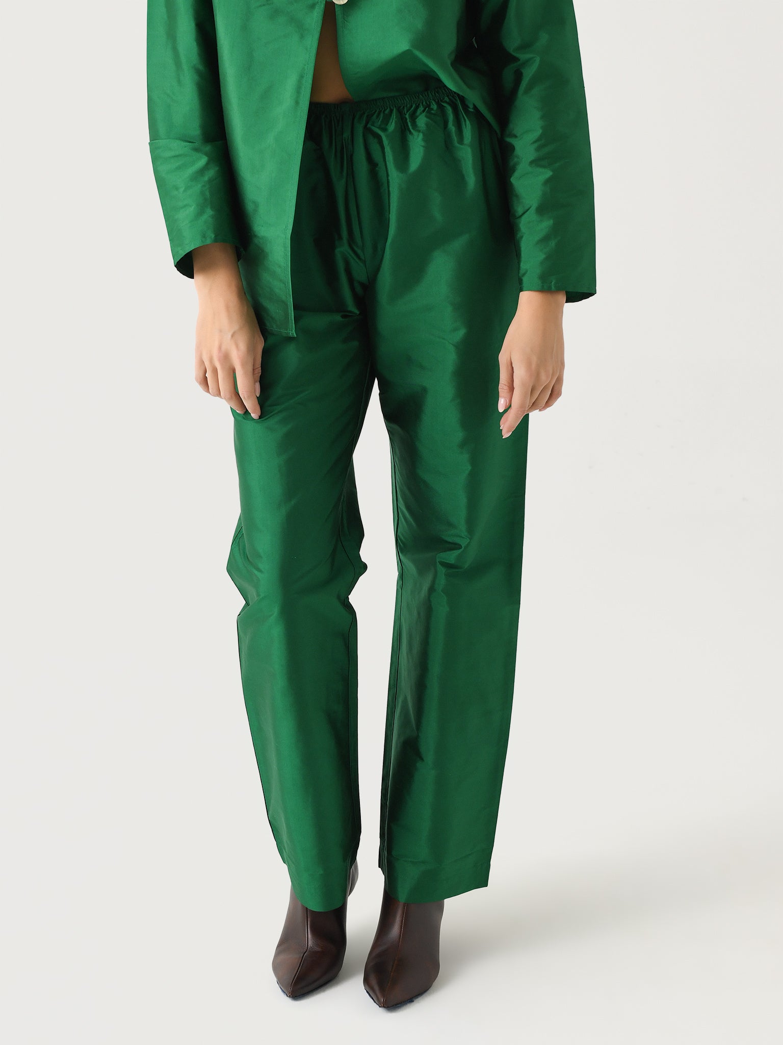 DONNI. Women's The Taffeta Simple Pant - Saint Bernard