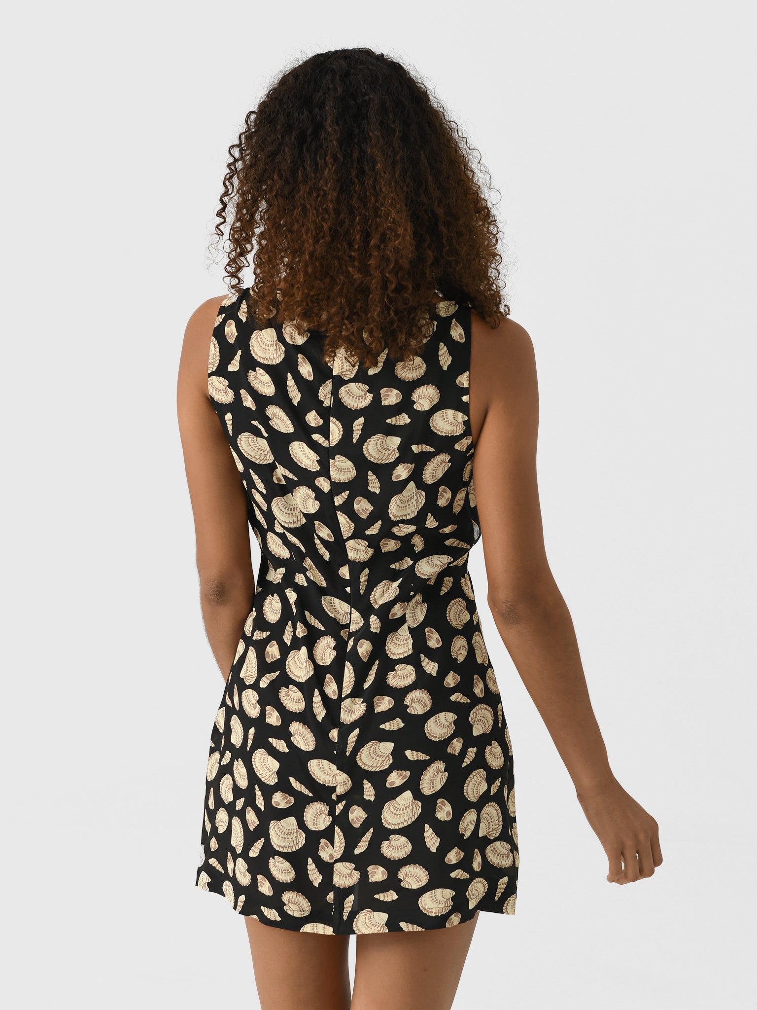 20295523SHLxSHELL-alt3