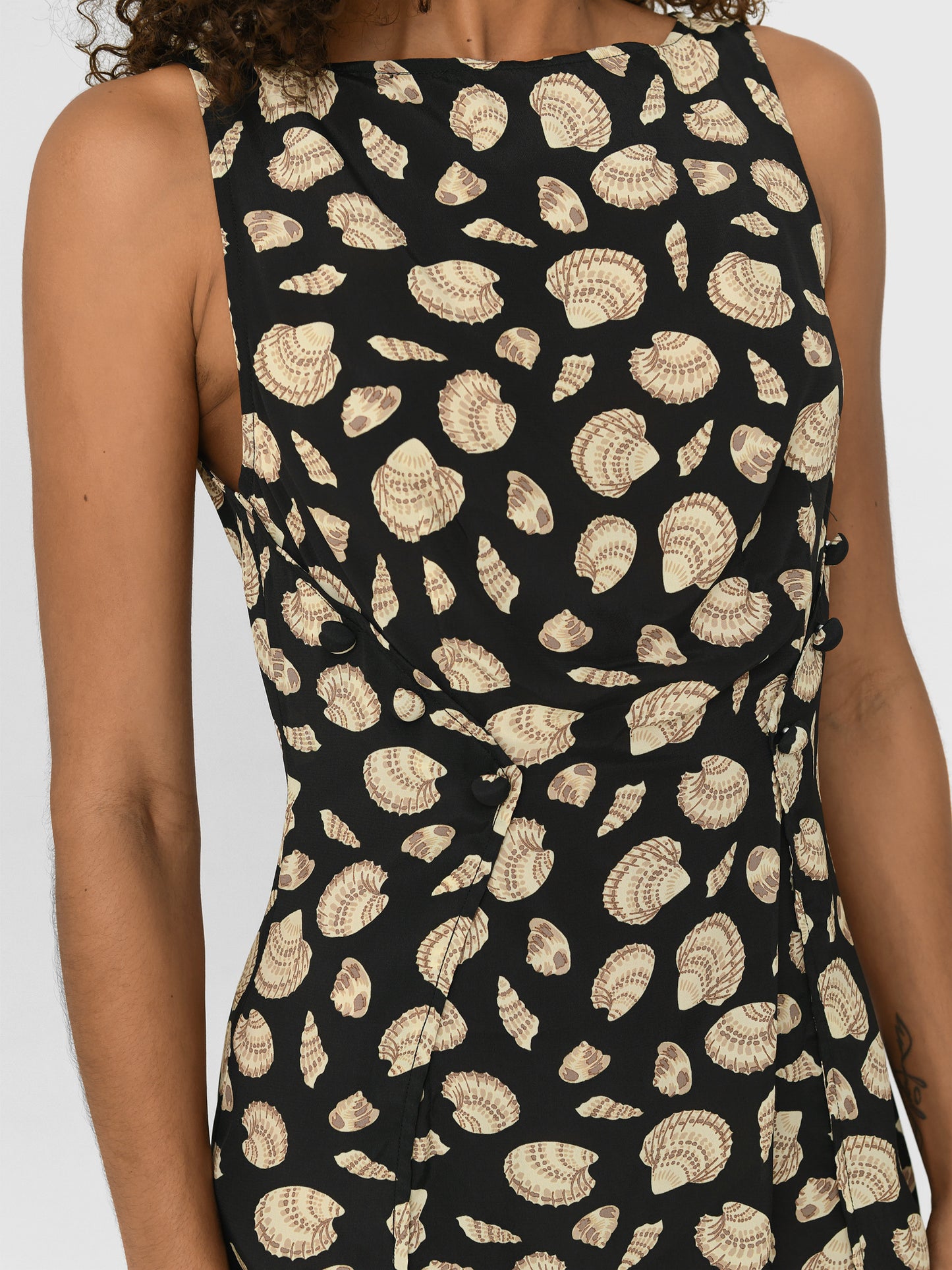 20295523SHLxSHELL-alt4