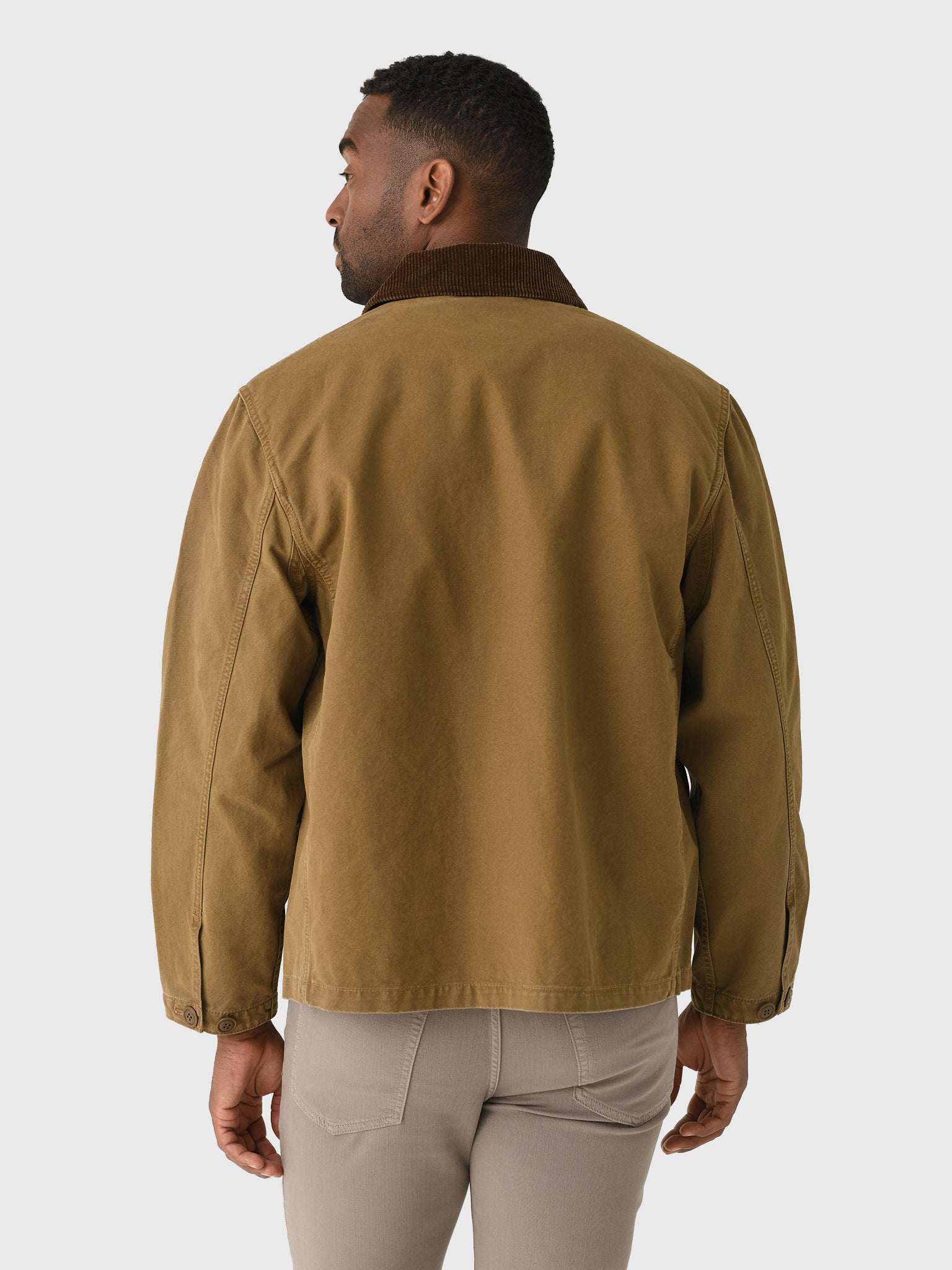Filson Men's Canvas Outfitter Jacket | $199.00 | Saint Bernard