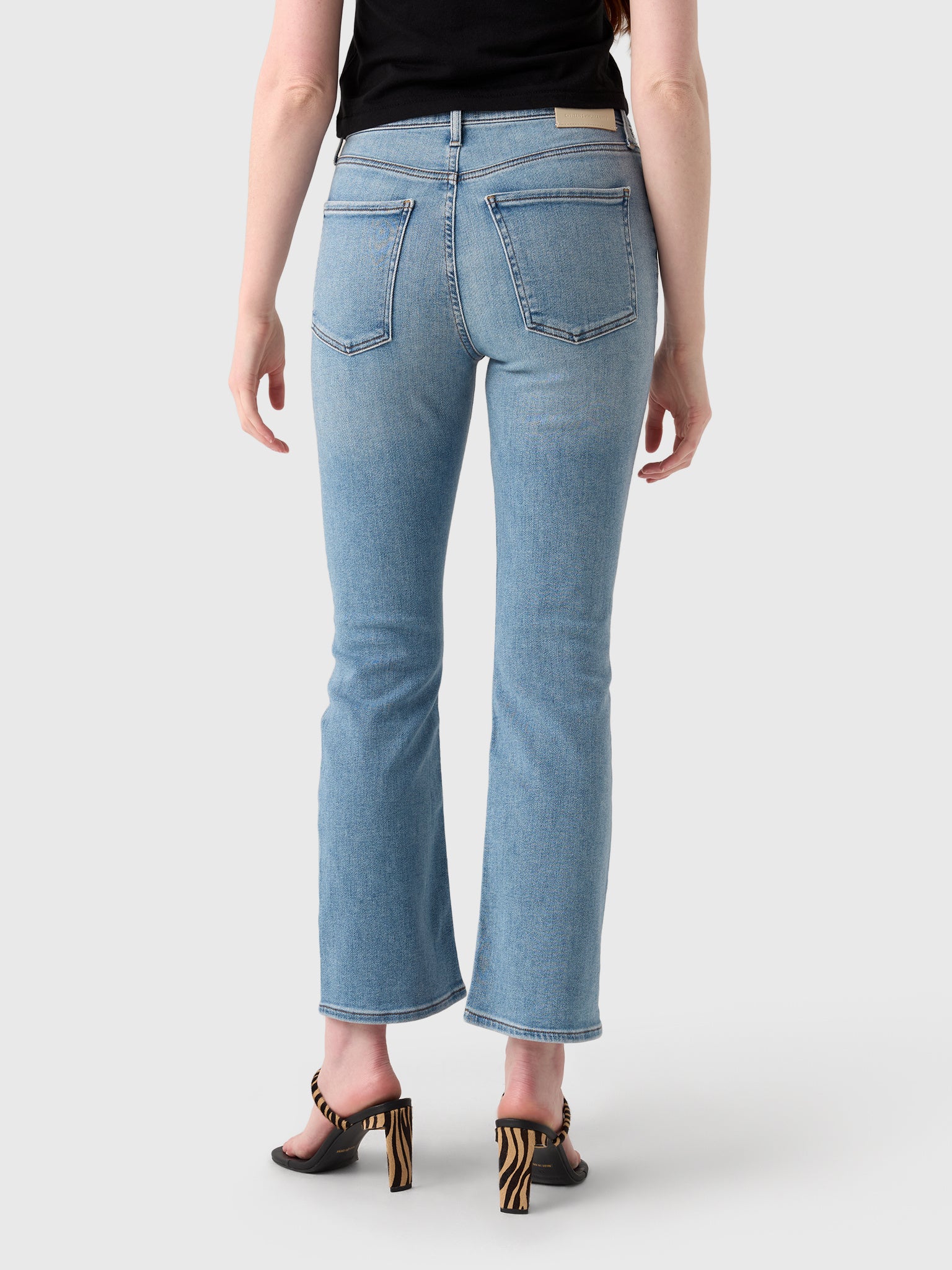 Citizens Of Humanity Women's Isola Cropped Boot Jean - Saint Bernard