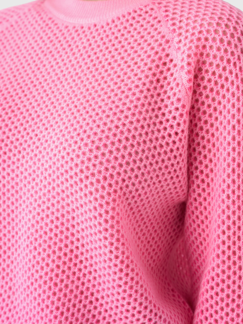 20349xPINKBUDSDAYGLOW-alt4