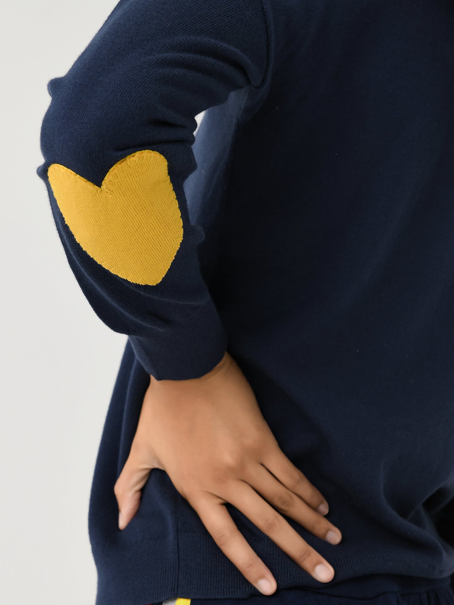 2046AxNAVYWYELLOW-alt4