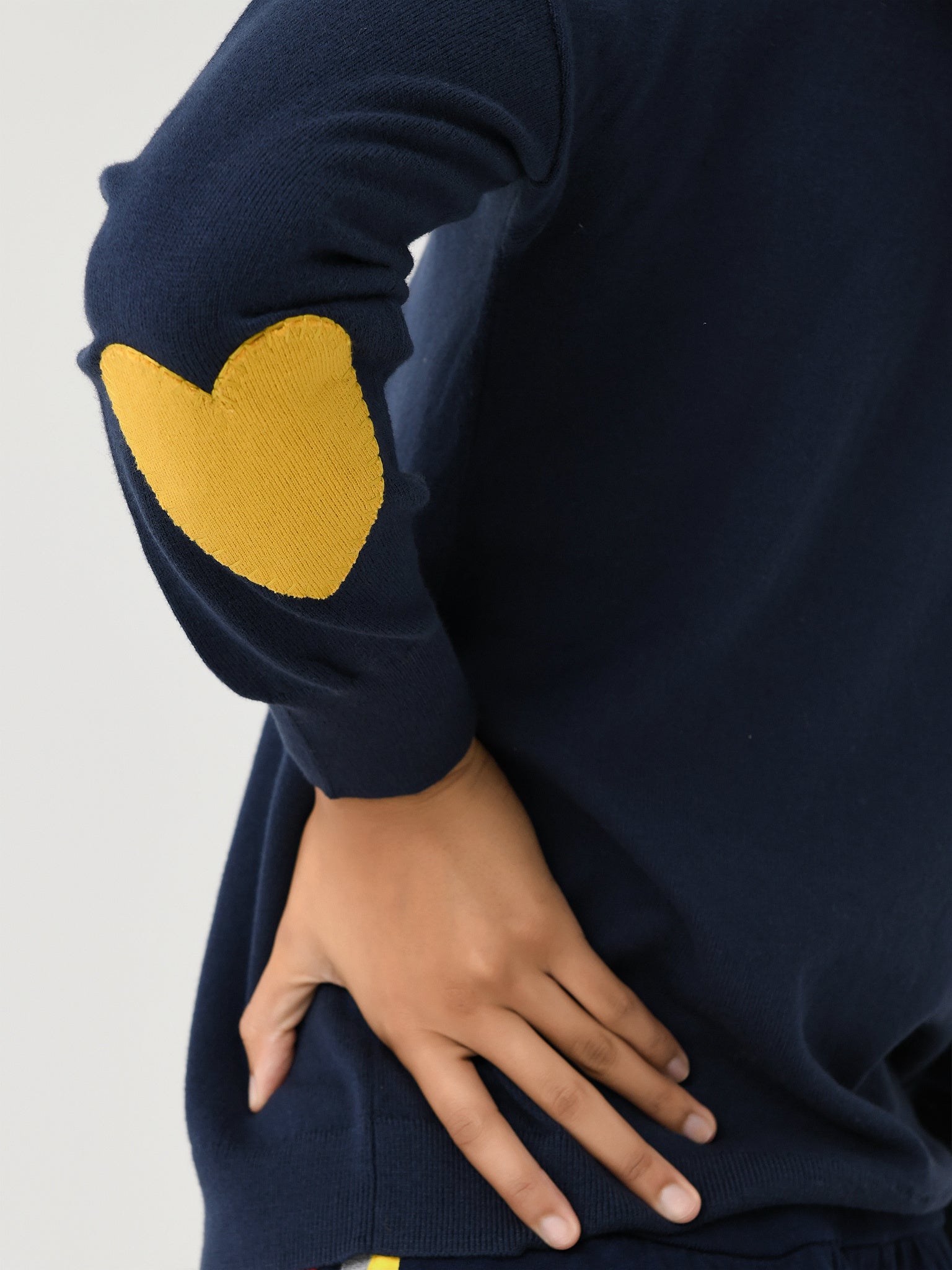 2046AxNAVYWYELLOW-alt4