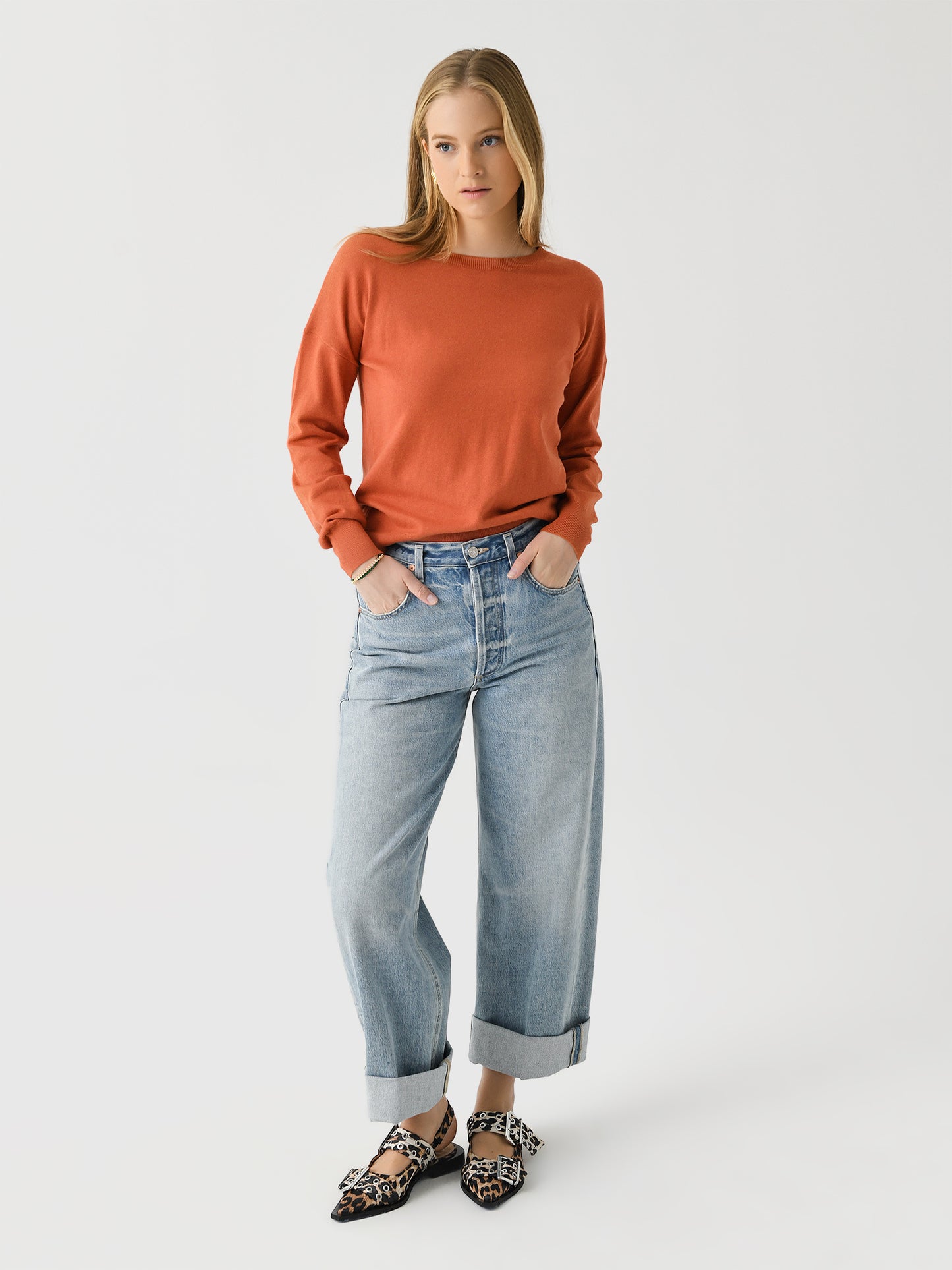 2046AxPAPRIKAWPLAINWHITE-alt1