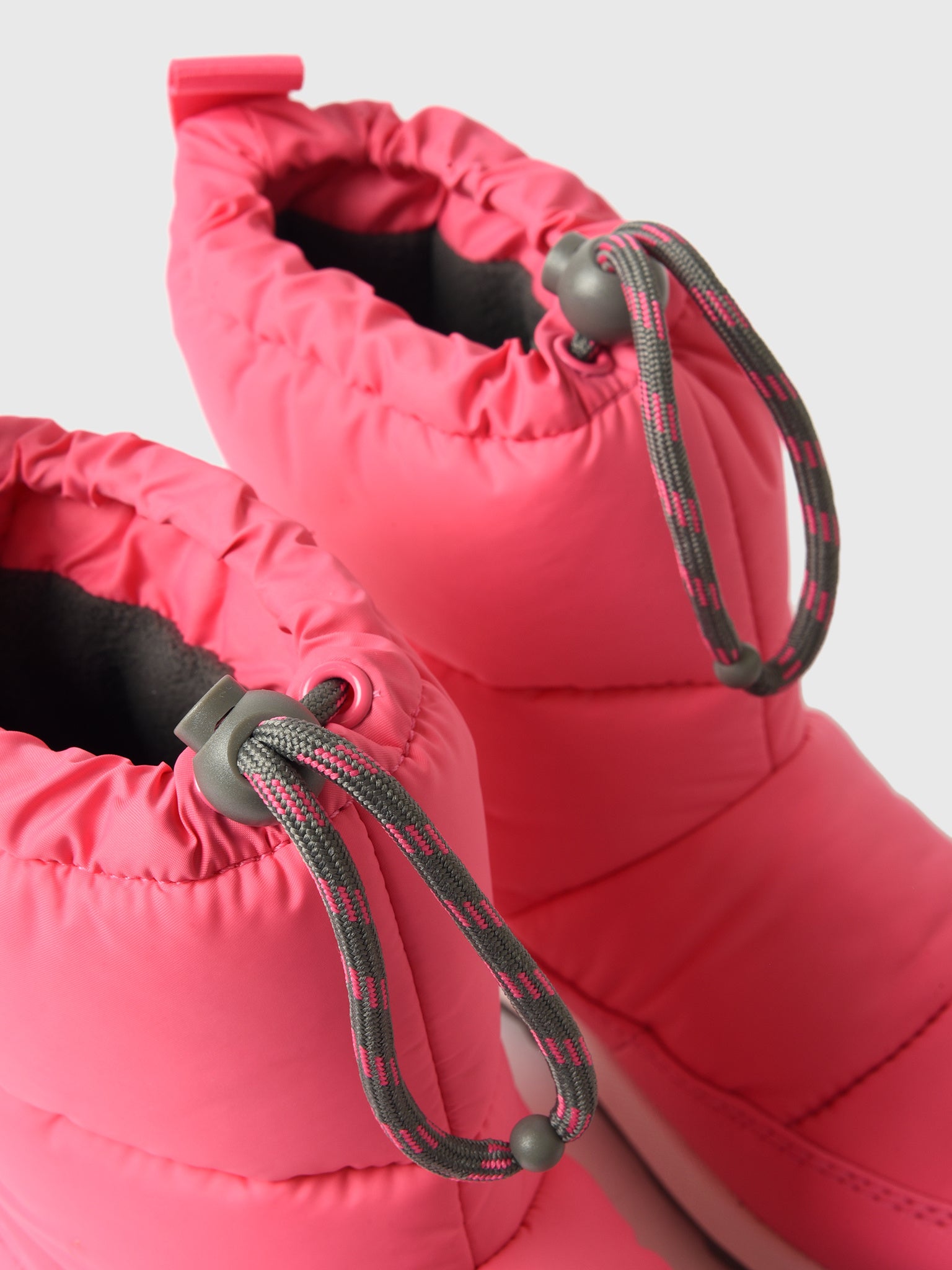 2088571657xNICOQUARRY-alt2